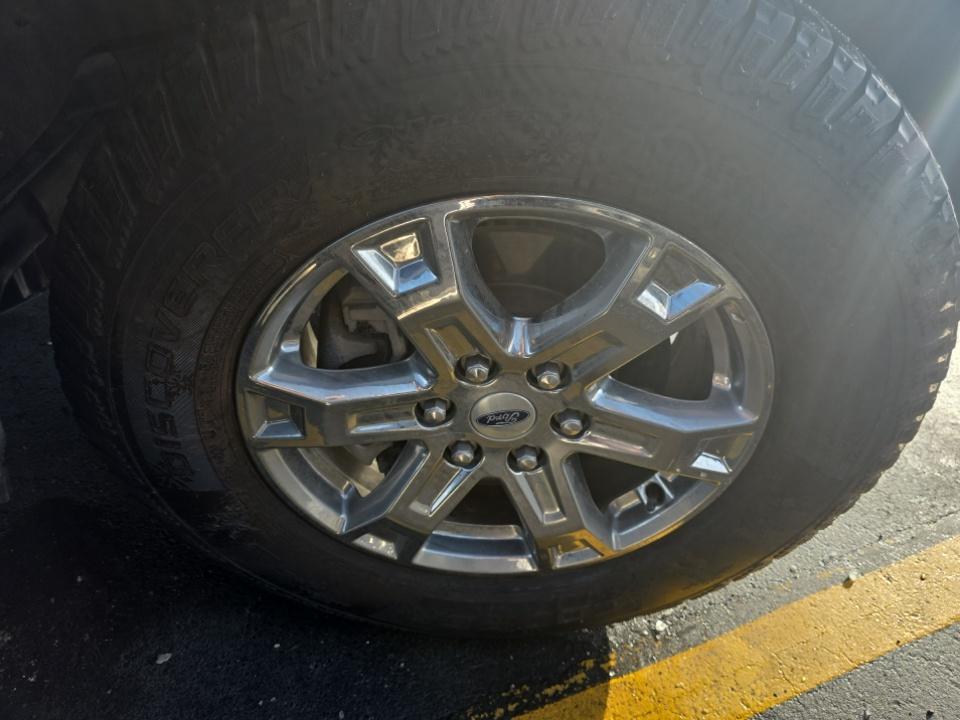 2023 Ford F-150 XLT AWD