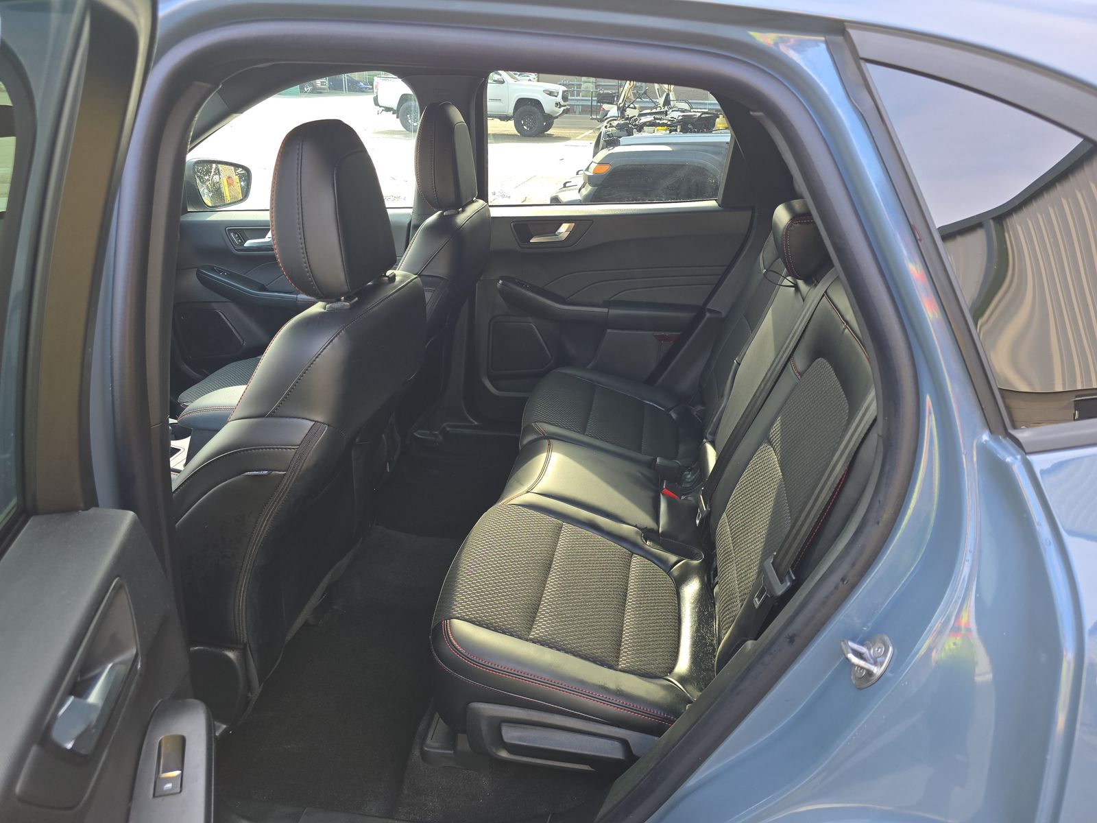 2025 Ford Escape Hybrid ST-Line FWD