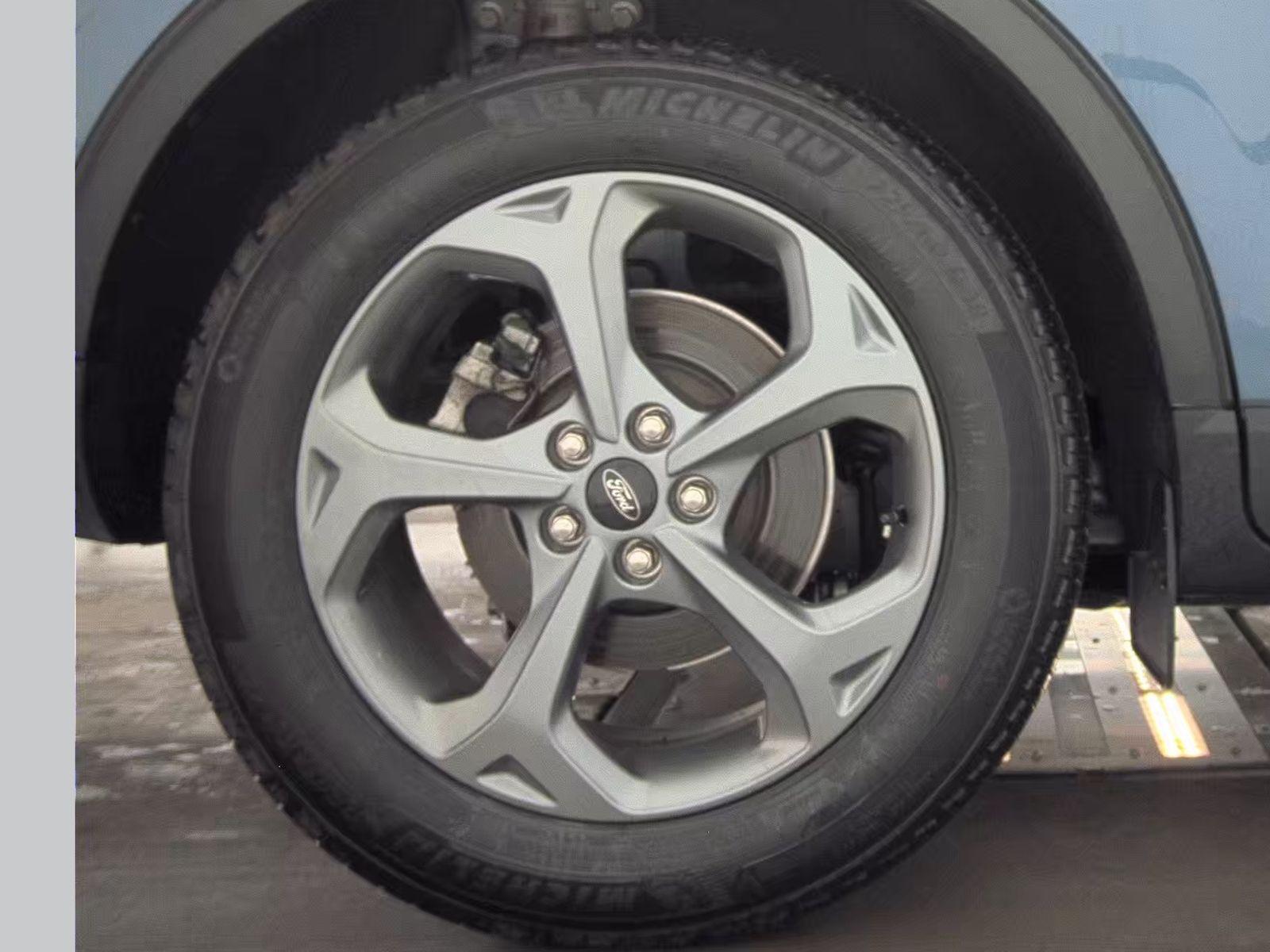 2025 Ford Escape Hybrid ST-Line FWD