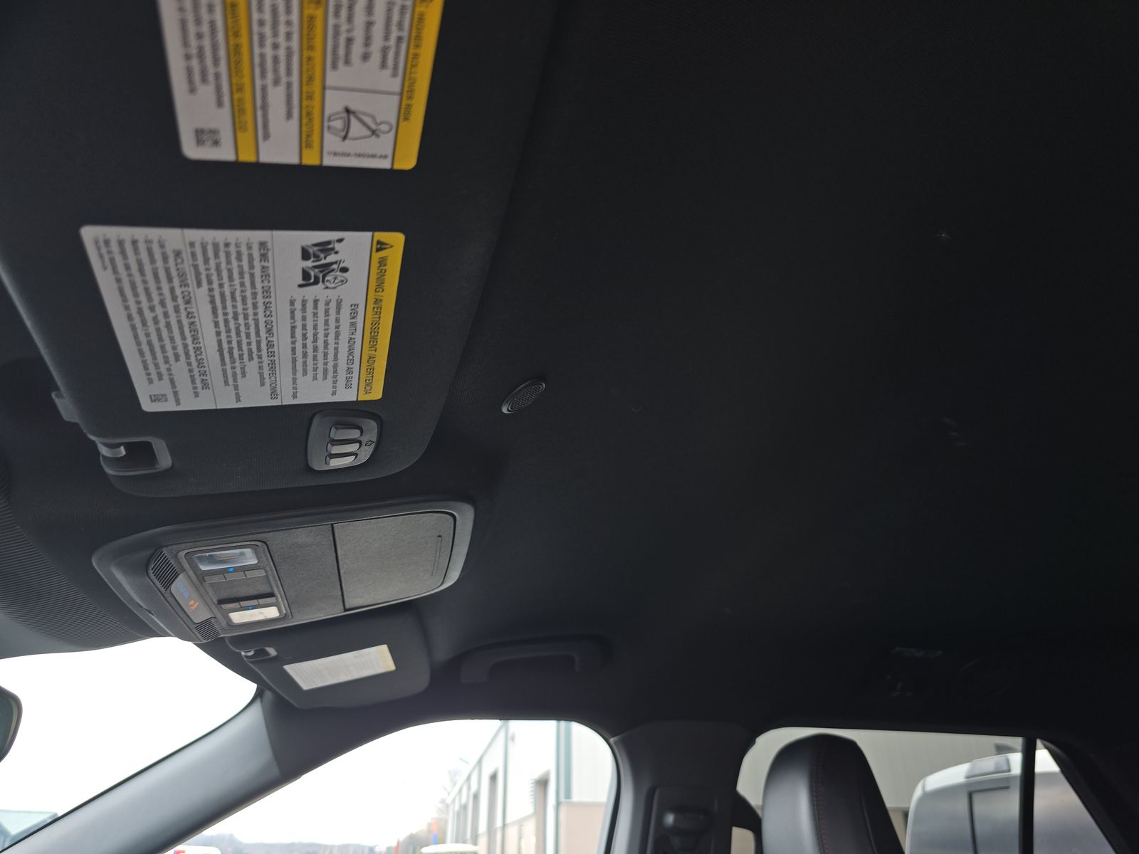 2025 Ford Explorer ST-Line AWD