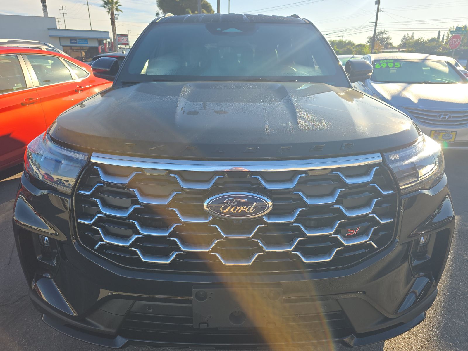 2025 Ford Explorer ST-Line AWD