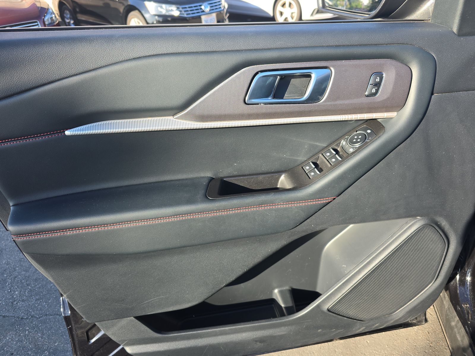 2025 Ford Explorer ST-Line AWD