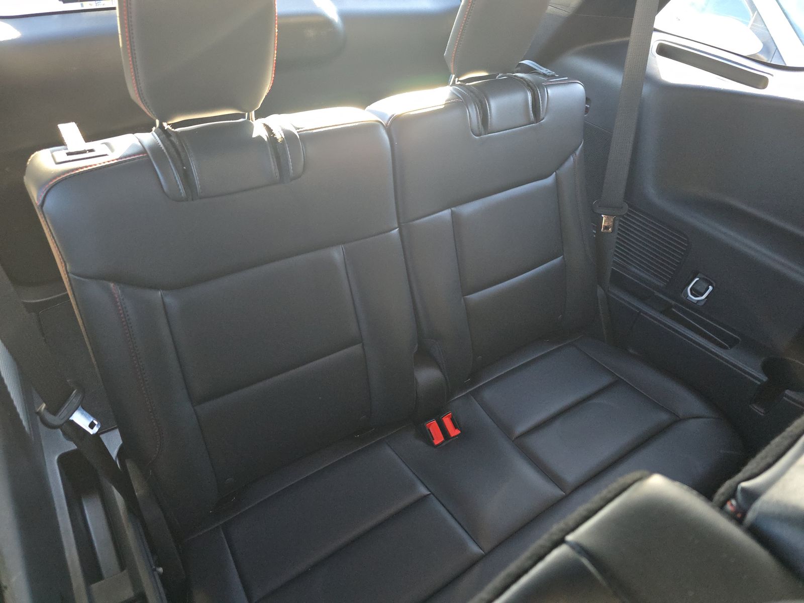 2025 Ford Explorer ST-Line AWD