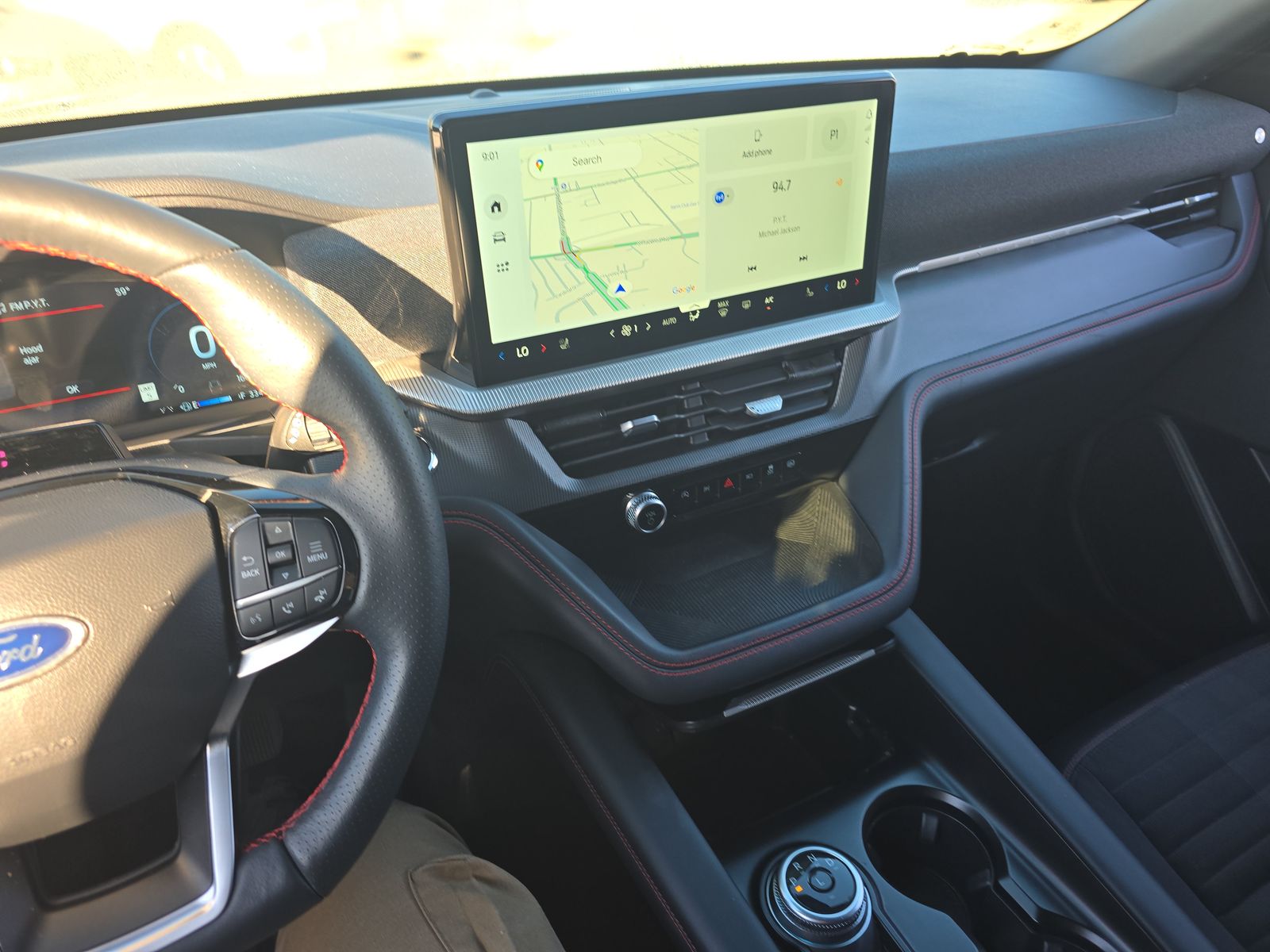 2025 Ford Explorer ST-Line AWD