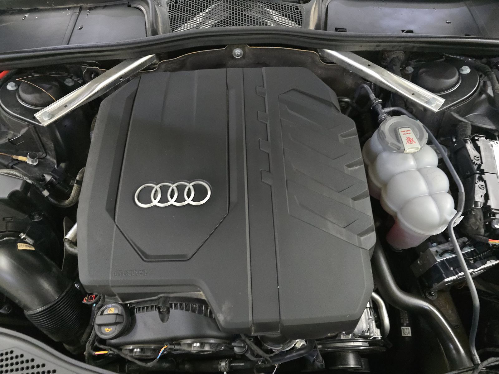 2022 Audi A4 S line Premium Plus AWD