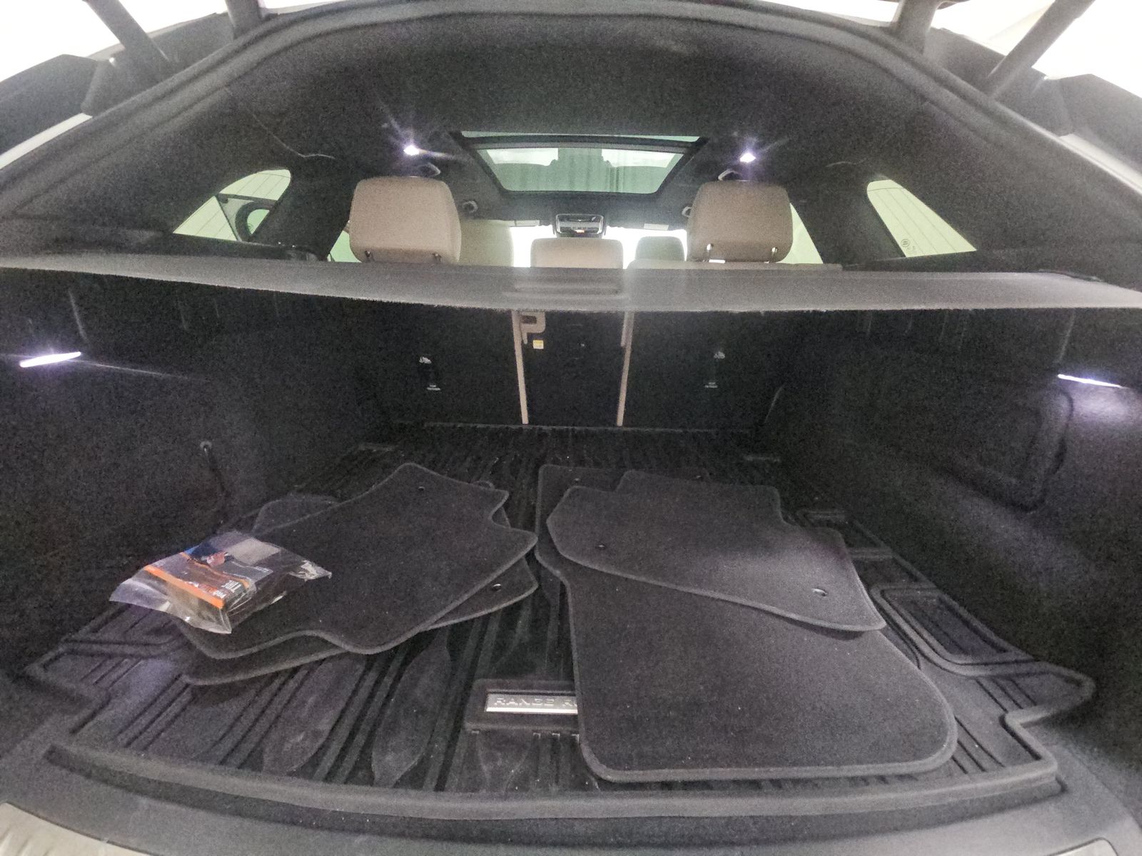 2023 Land Rover Range Rover Velar R-Dynamic S AWD