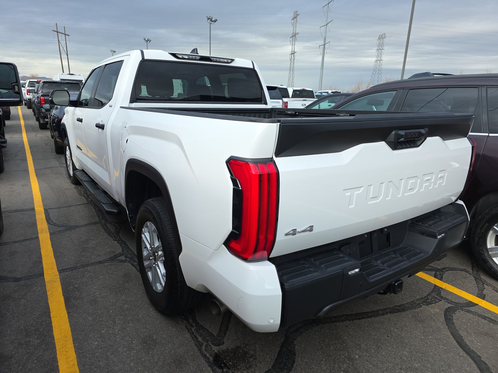2024 Toyota Tundra SR5 AWD
