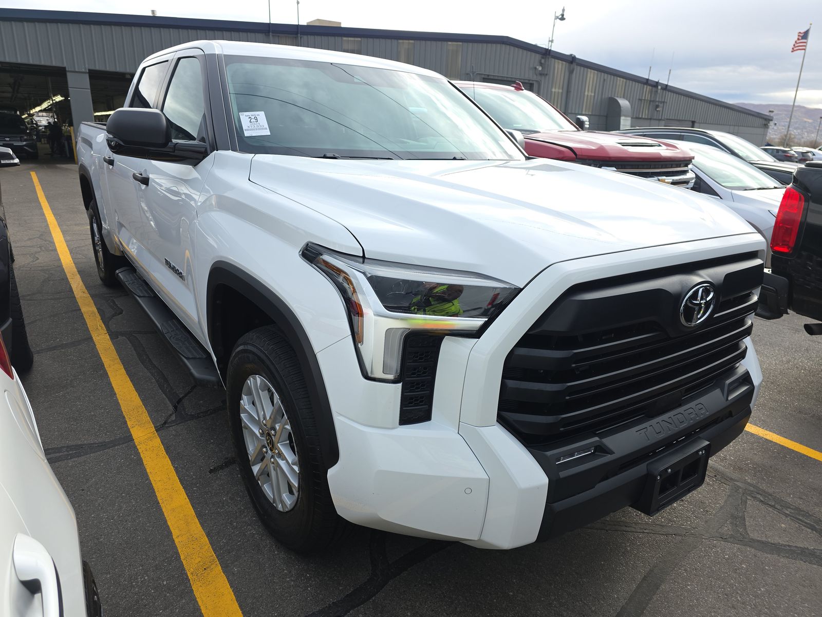 2024 Toyota Tundra SR5 AWD