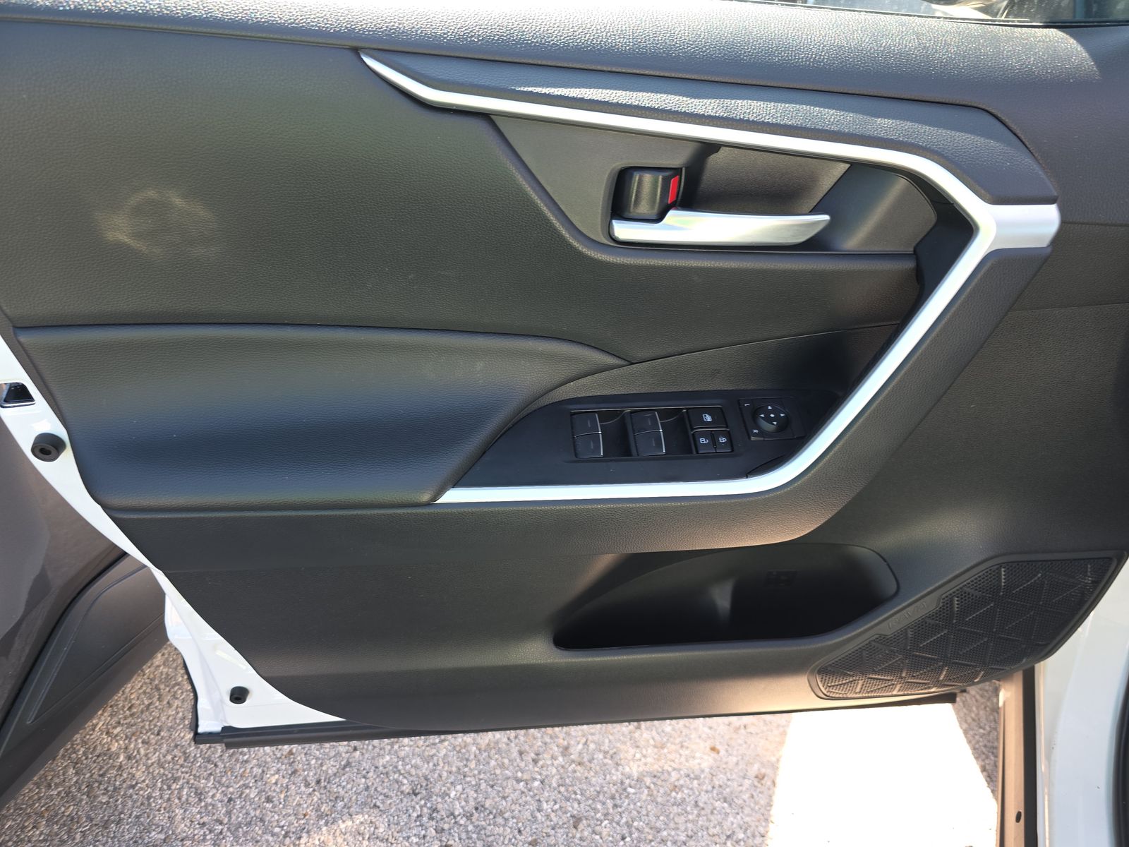 2024 Toyota RAV4 Hybrid XLE AWD