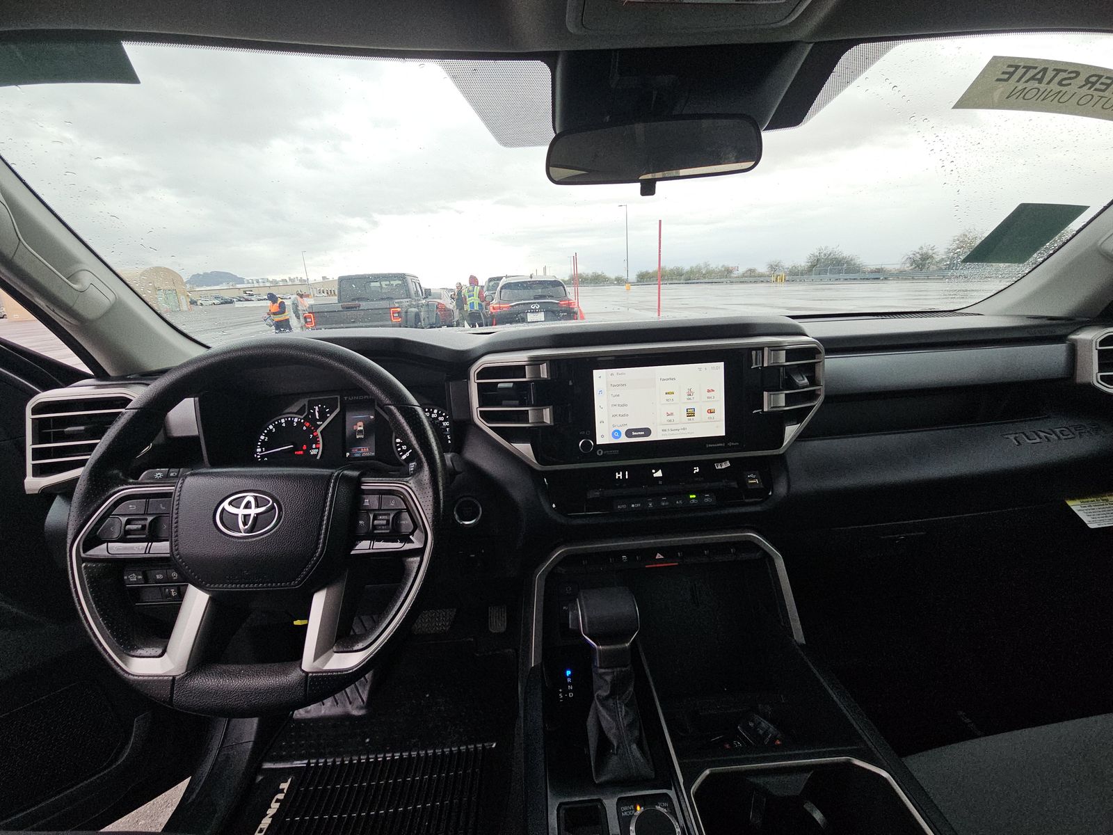 2024 Toyota Tundra SR5 AWD