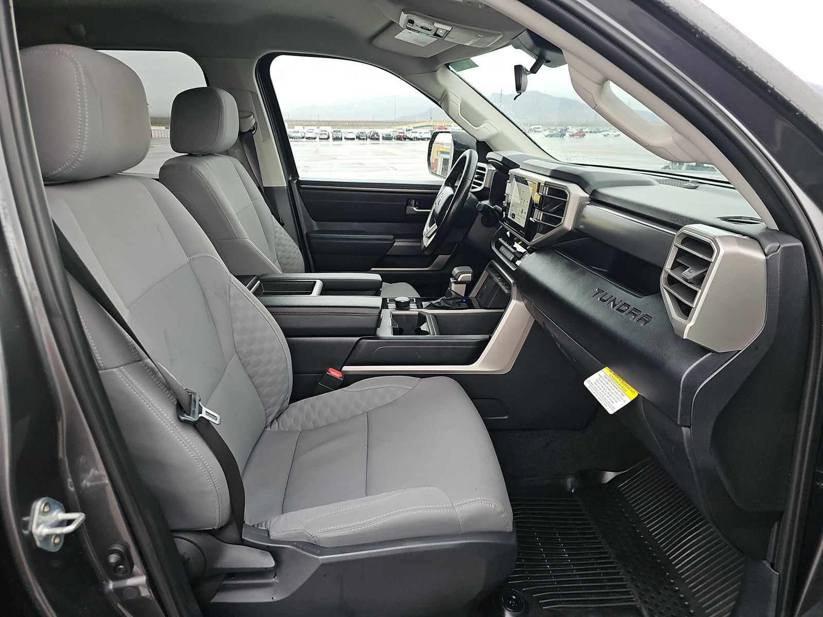 2024 Toyota Tundra SR5 AWD