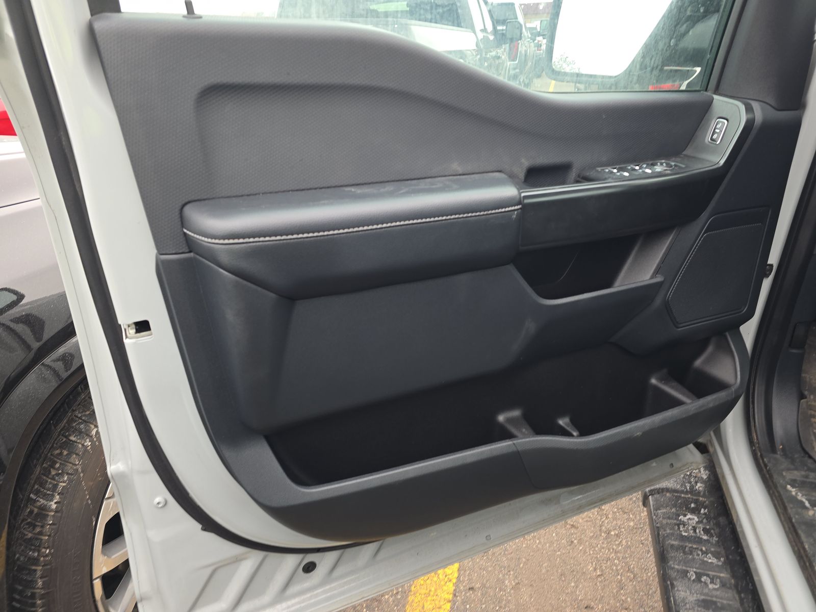 2024 Ford F-150 STX AWD