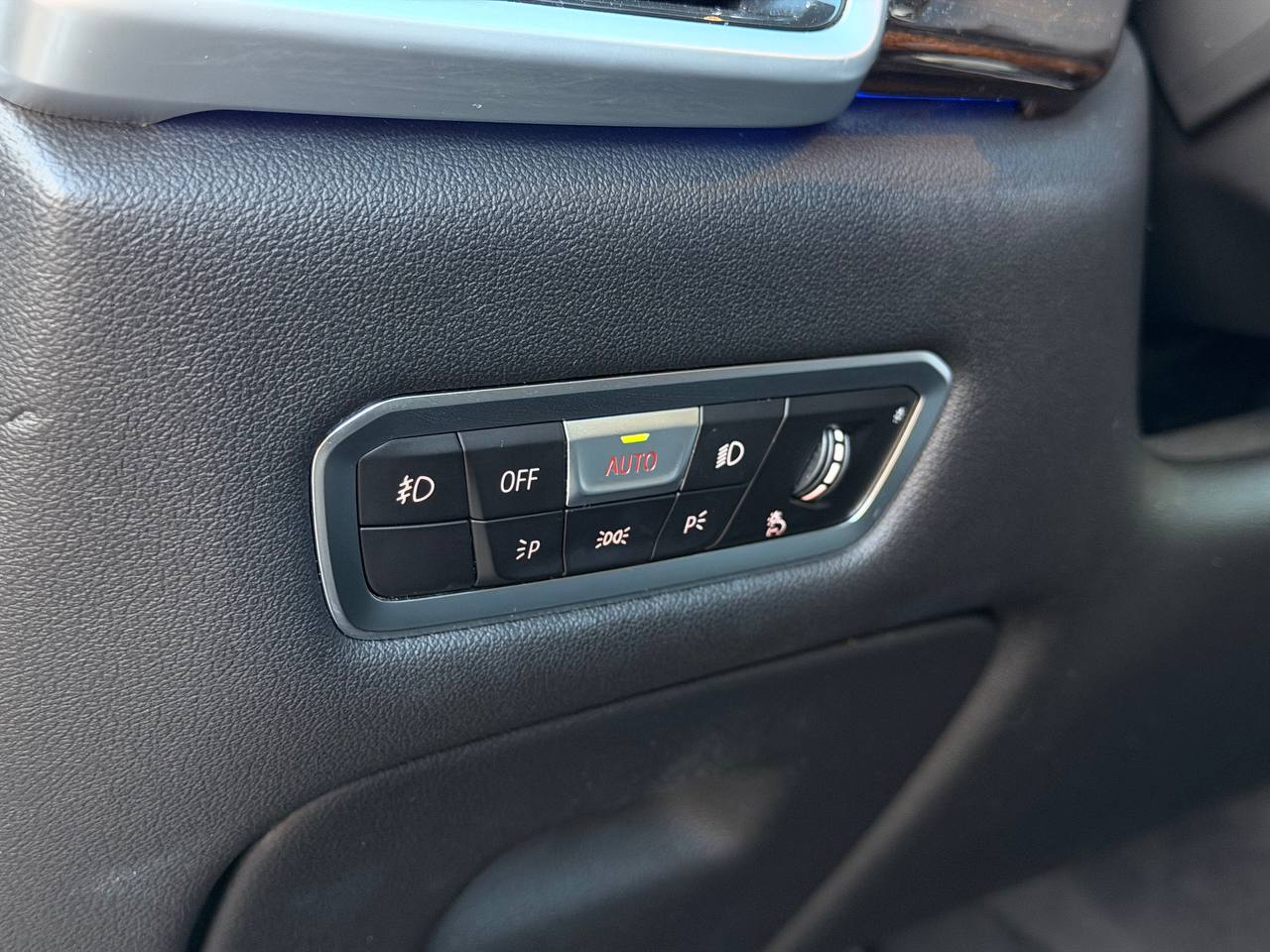 2020 BMW X5 xDrive40i AWD