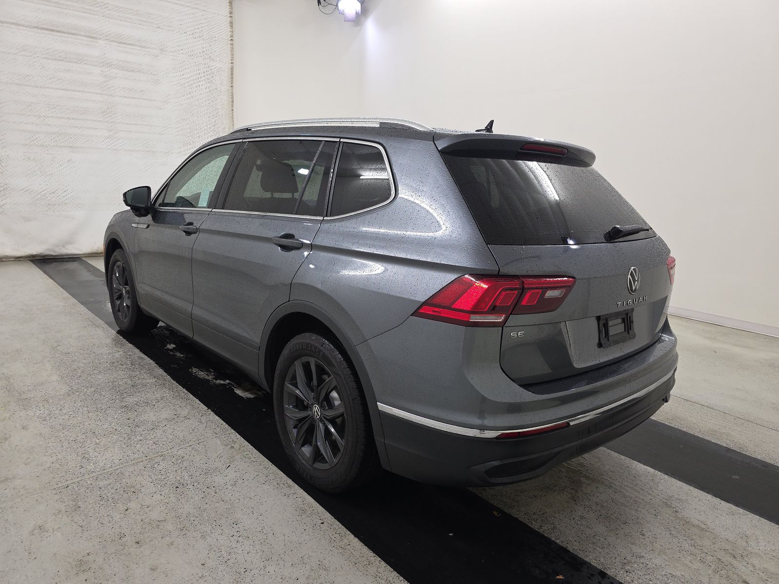 2024 Volkswagen Tiguan 2.0T SE FWD