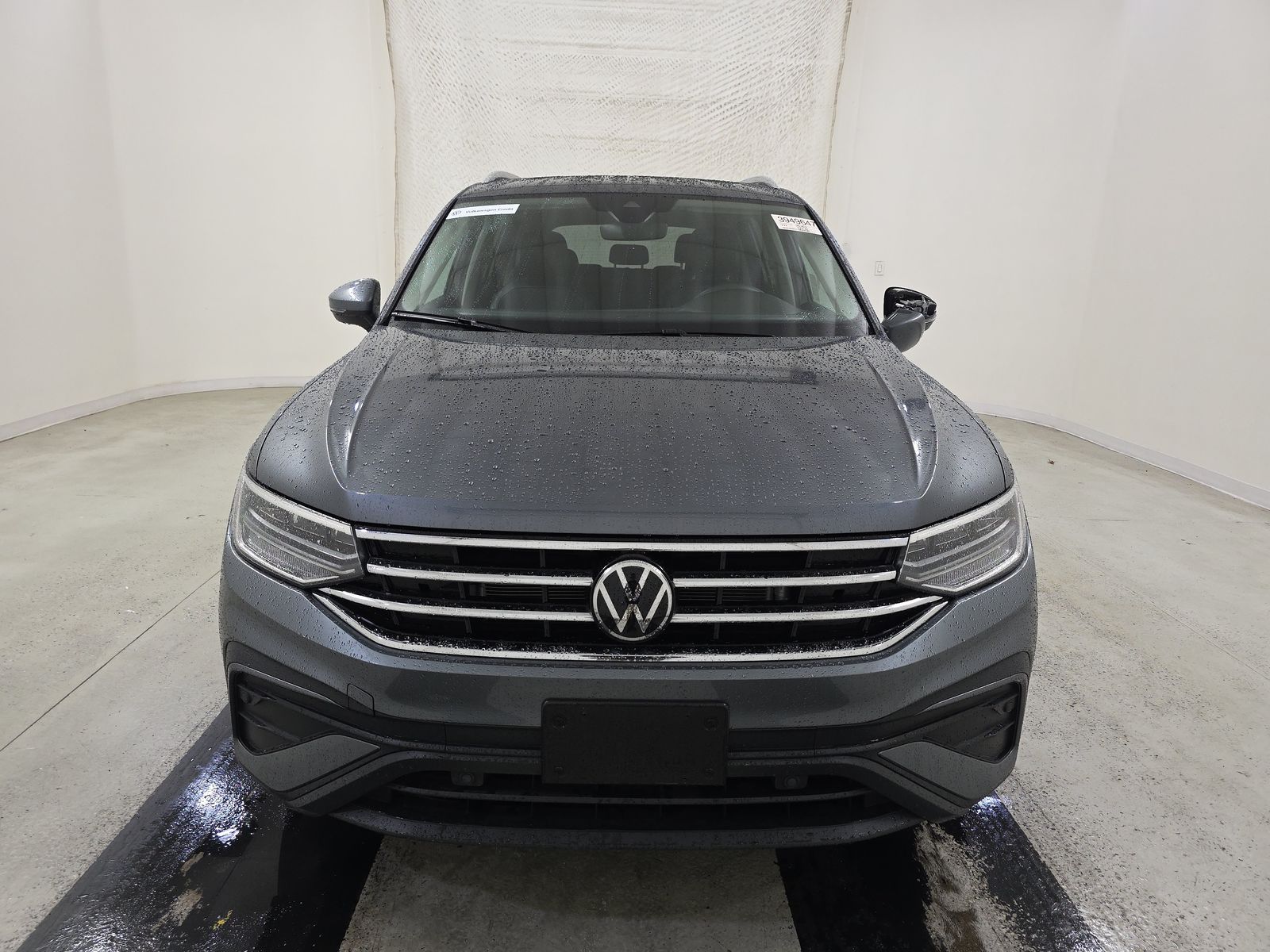 2024 Volkswagen Tiguan 2.0T SE FWD