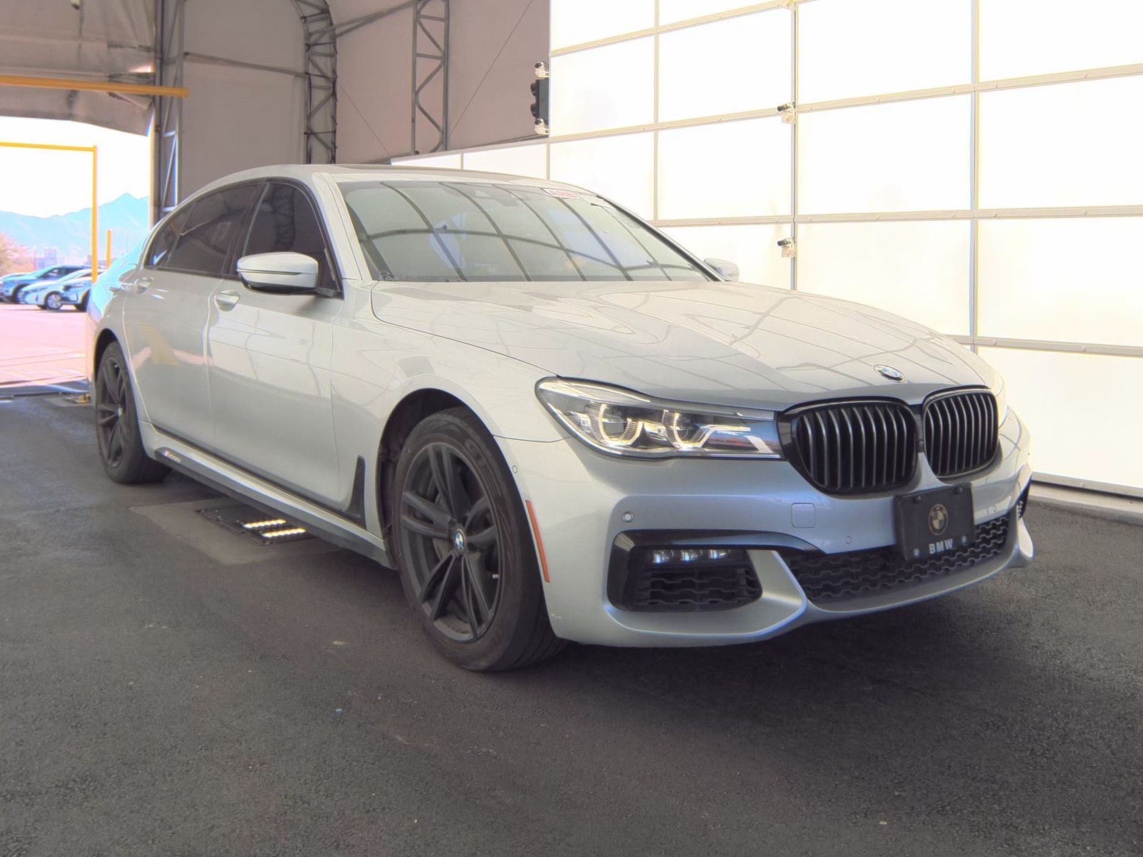 2018 BMW 7 Series 750i RWD