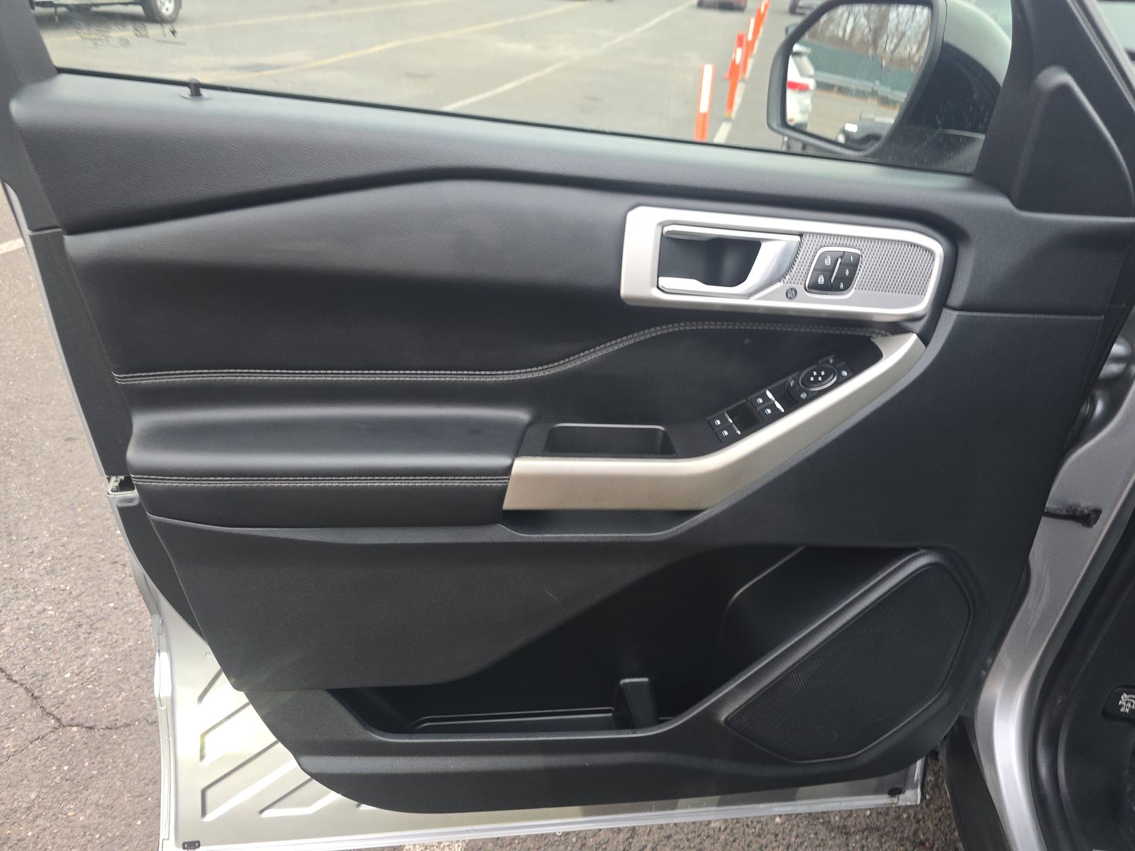 2022 Ford Explorer Limited RWD
