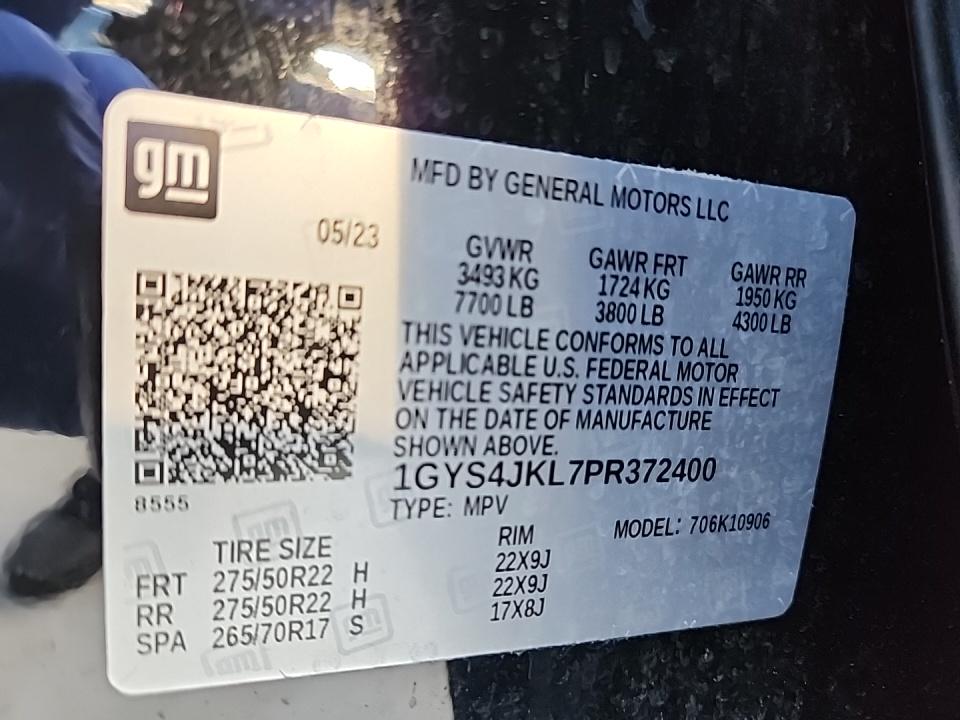 2023 Cadillac Escalade ESV Luxury AWD