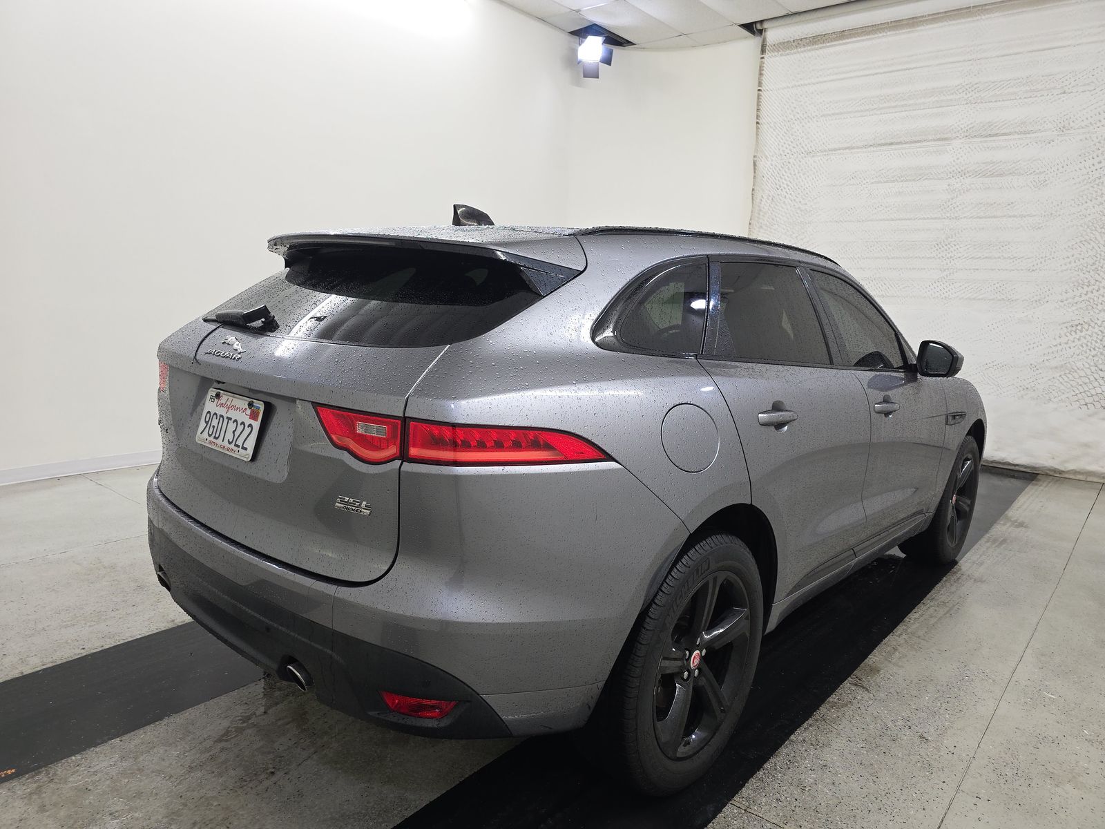 2020 Jaguar F-PACE 25t Checkered Flag AWD