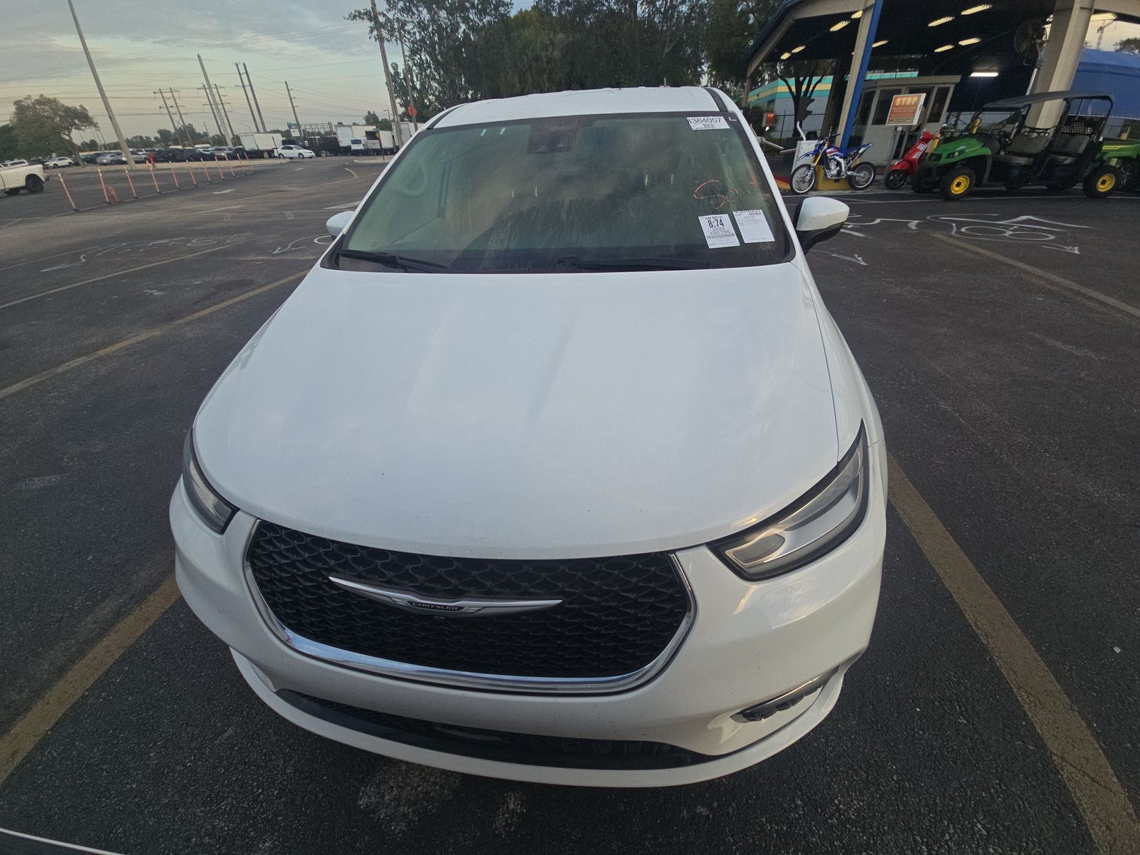 2023 Chrysler Pacifica Touring L FWD