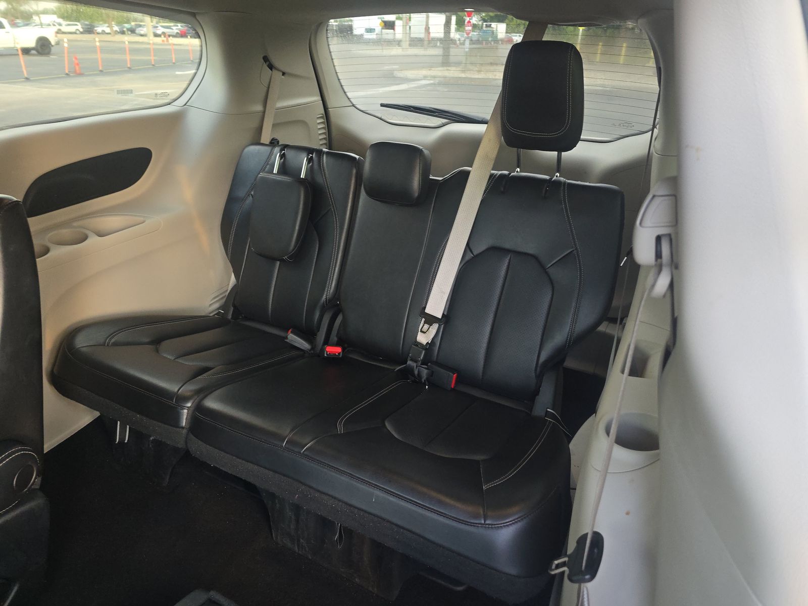 2023 Chrysler Pacifica Touring L FWD