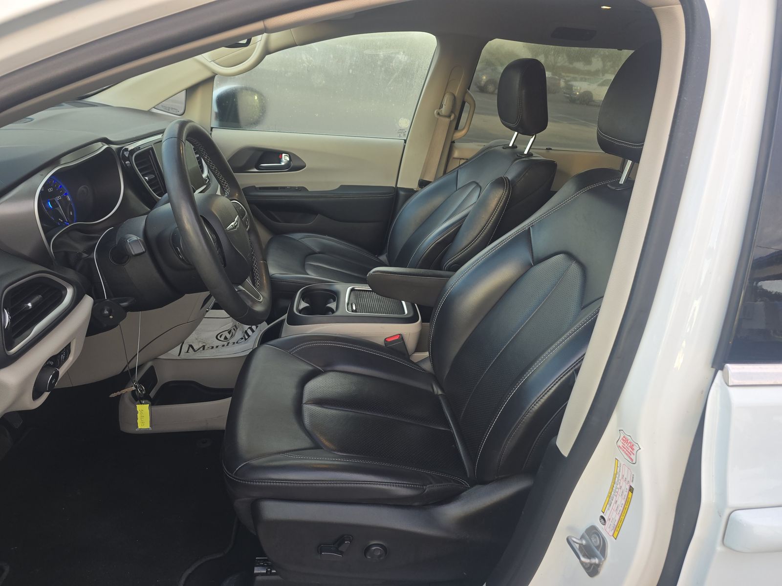 2023 Chrysler Pacifica Touring L FWD