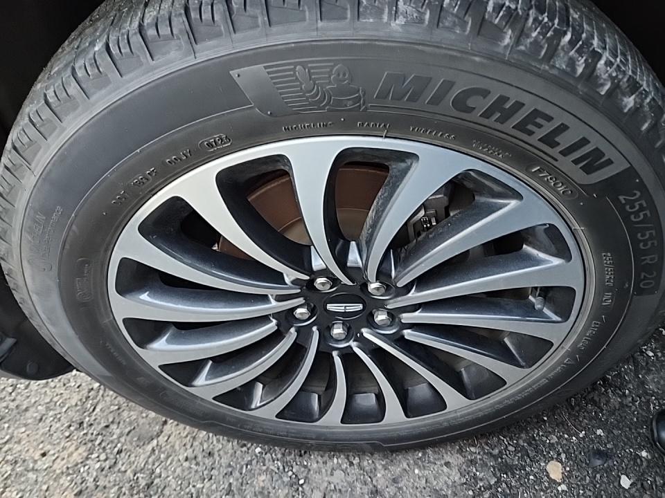 2023 Lincoln Aviator Standard AWD