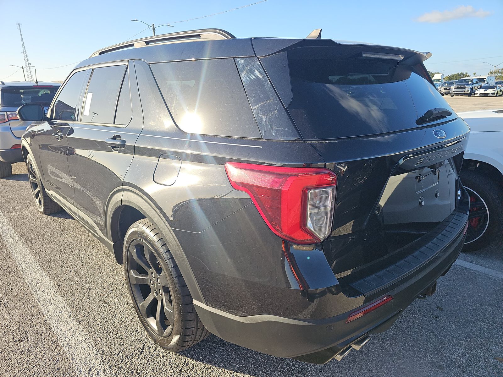 2023 Ford Explorer ST AWD