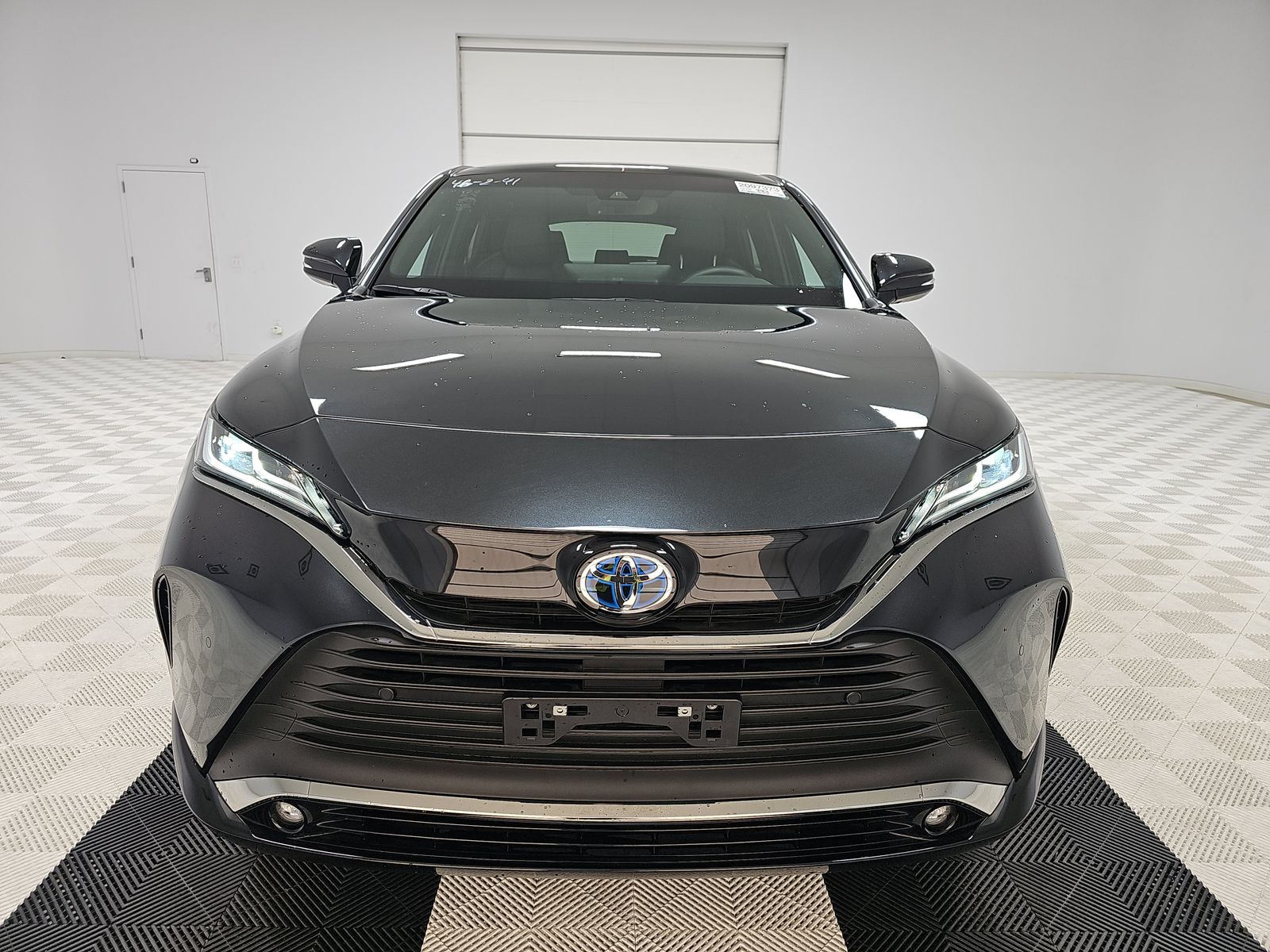 2024 Toyota Venza Nightshade AWD 14317 miles - купить Авто из сша