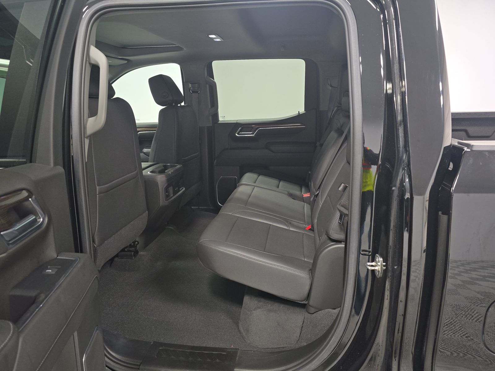 2023 Chevrolet Silverado 1500 RST AWD