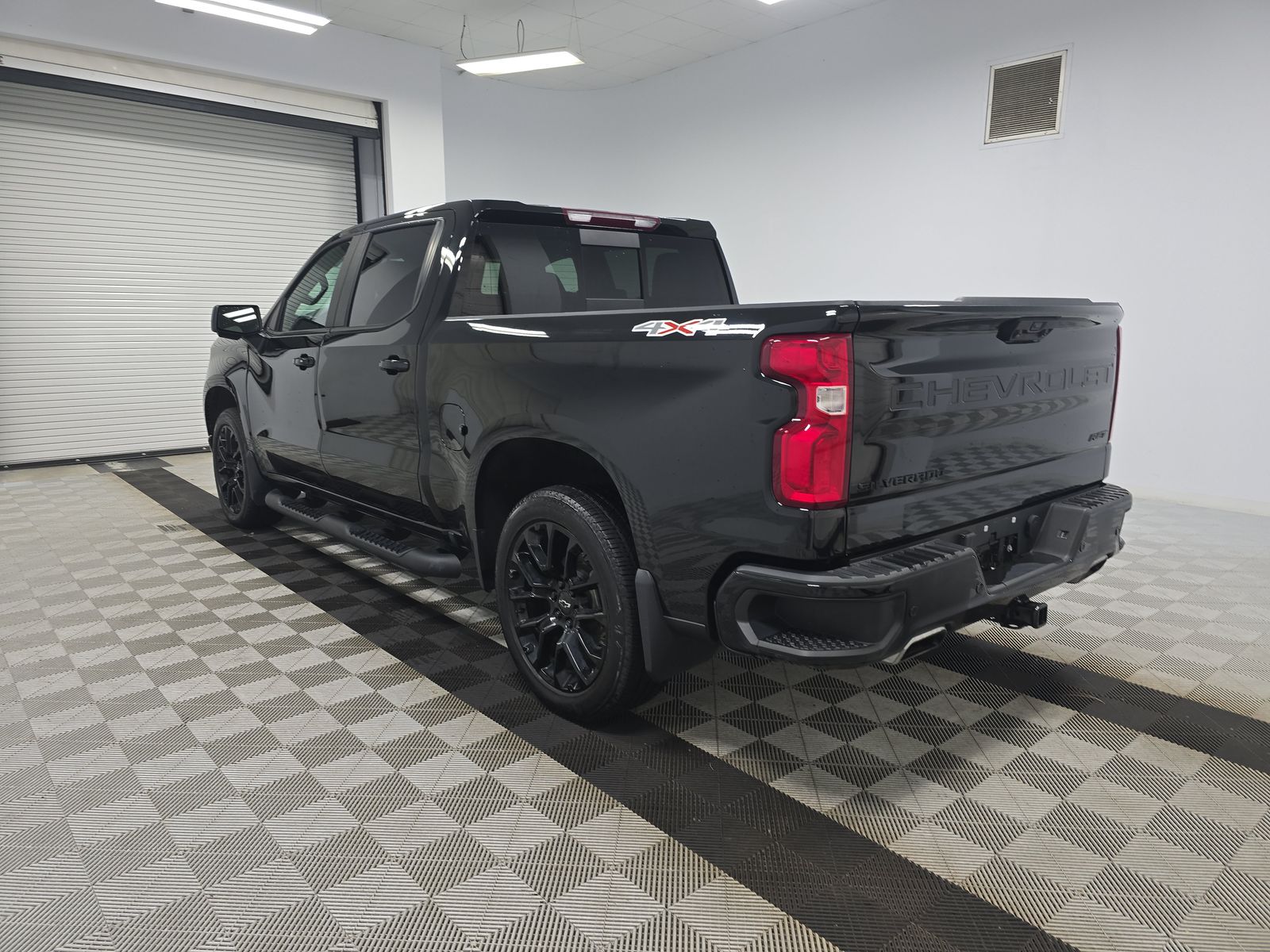 2023 Chevrolet Silverado 1500 RST AWD