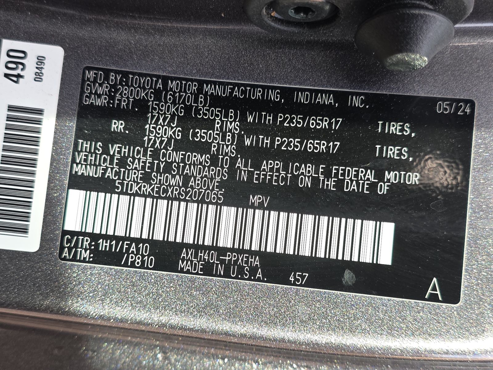 2024 Toyota Sienna LE FWD