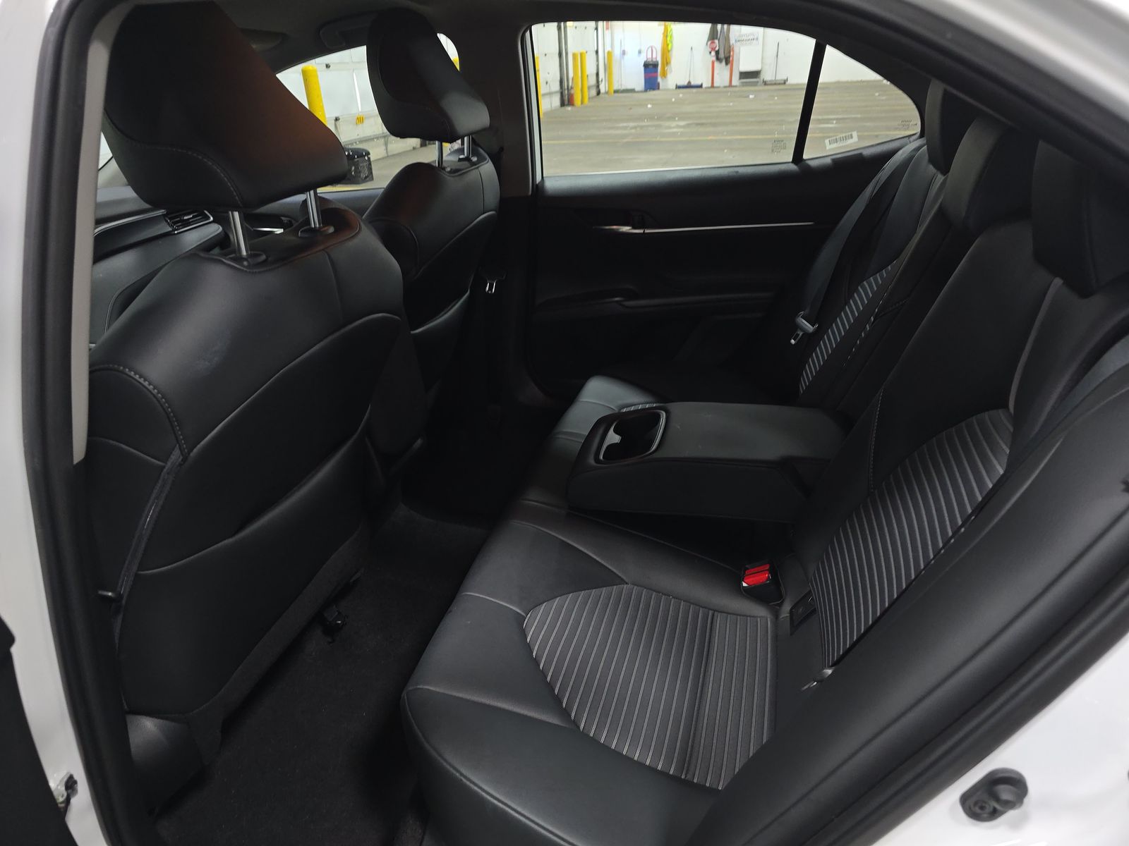 2024 Toyota Camry SE FWD