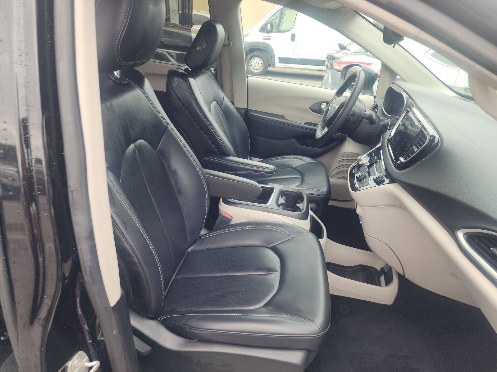 2023 Chrysler Pacifica Touring L FWD