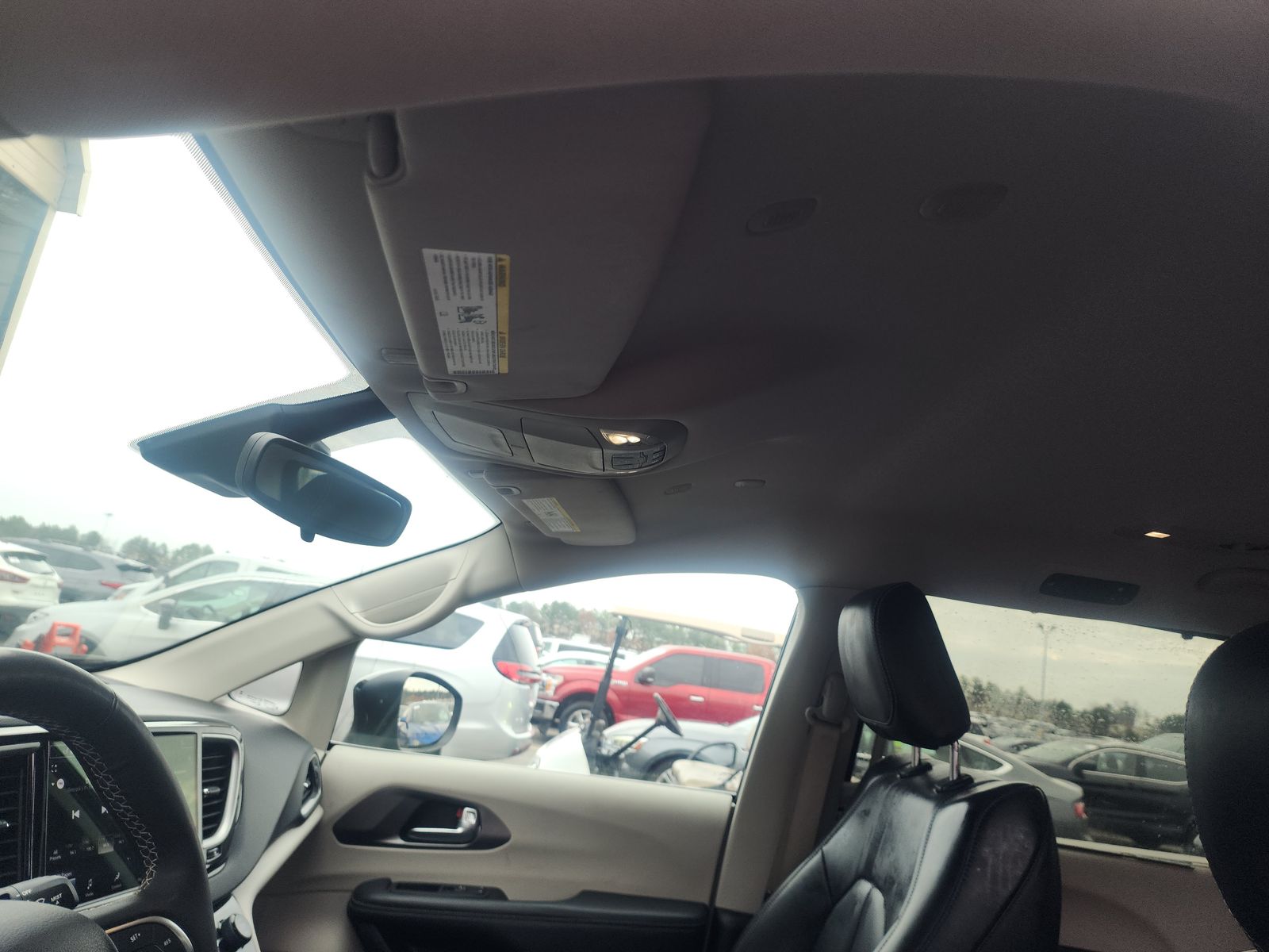 2023 Chrysler Pacifica Touring L FWD