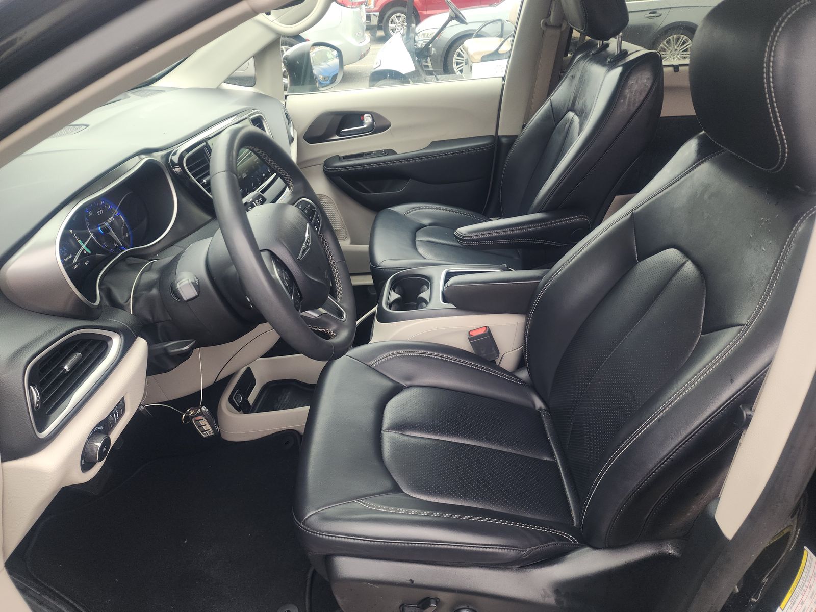 2023 Chrysler Pacifica Touring L FWD