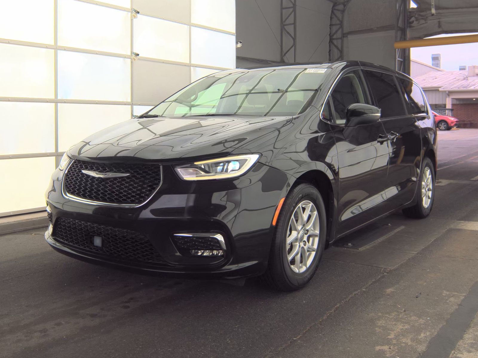 2023 Chrysler Pacifica Touring L FWD