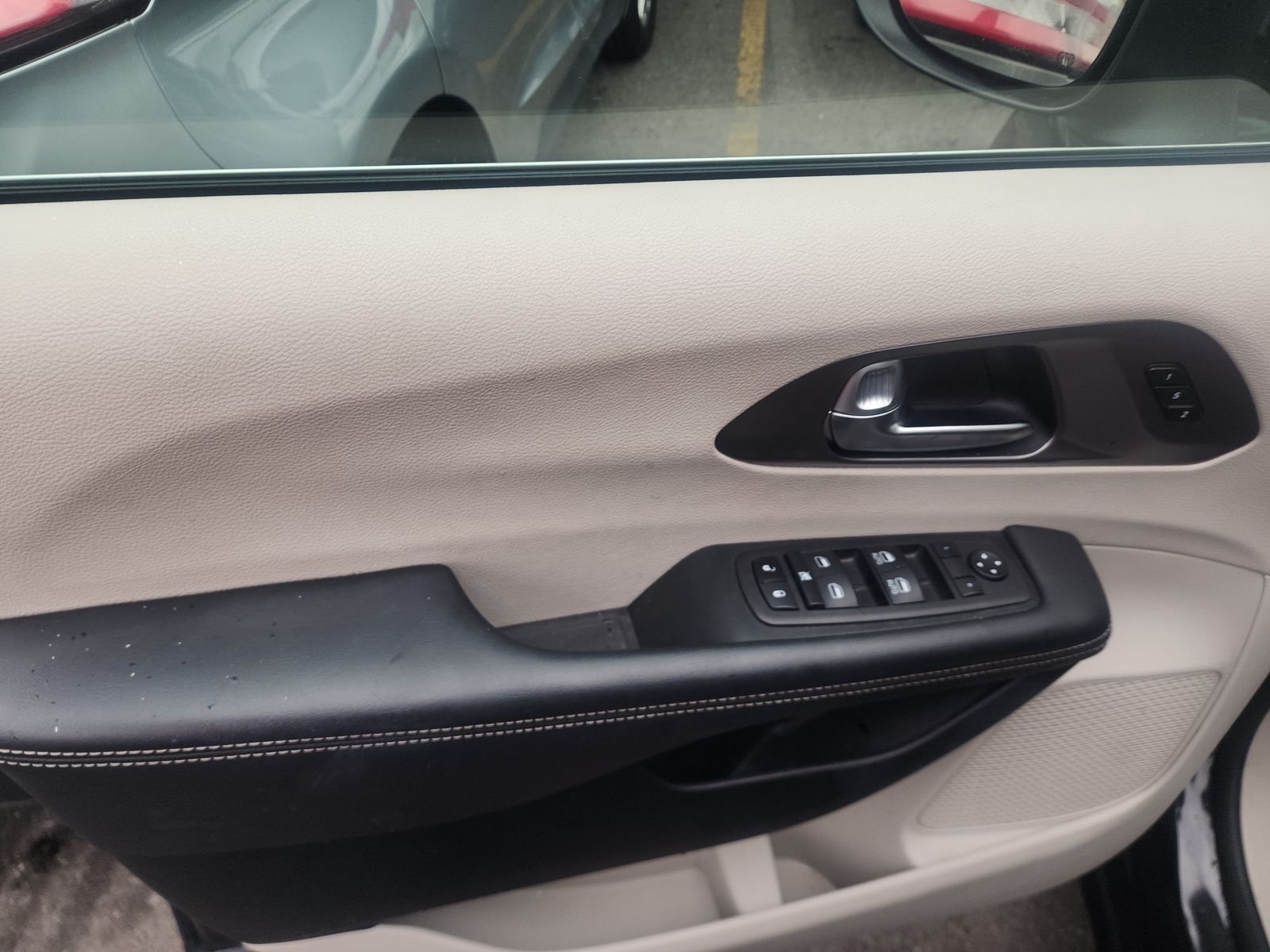 2023 Chrysler Pacifica Touring L FWD