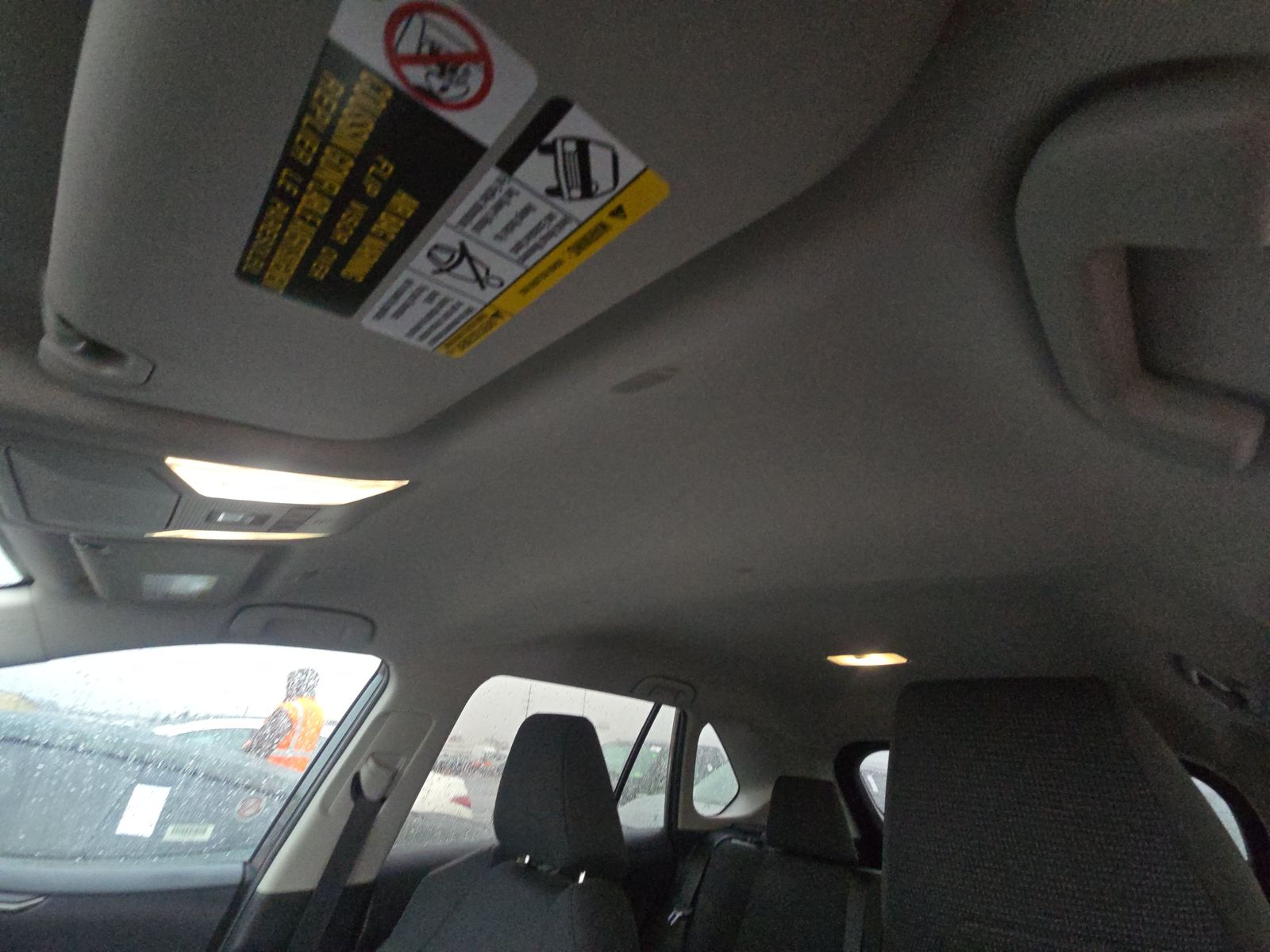 2024 Toyota RAV4 LE FWD