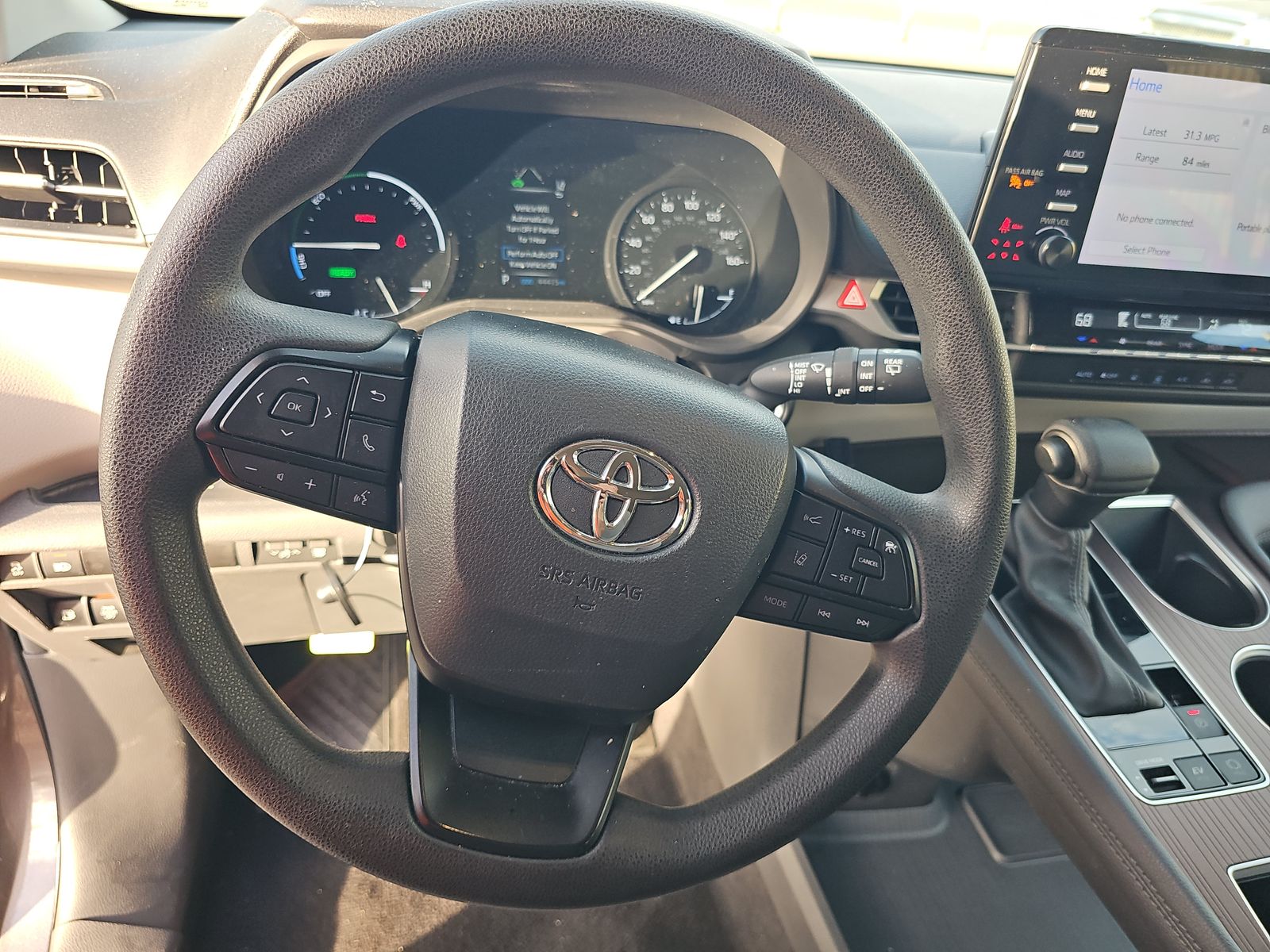 2024 Toyota Sienna LE FWD