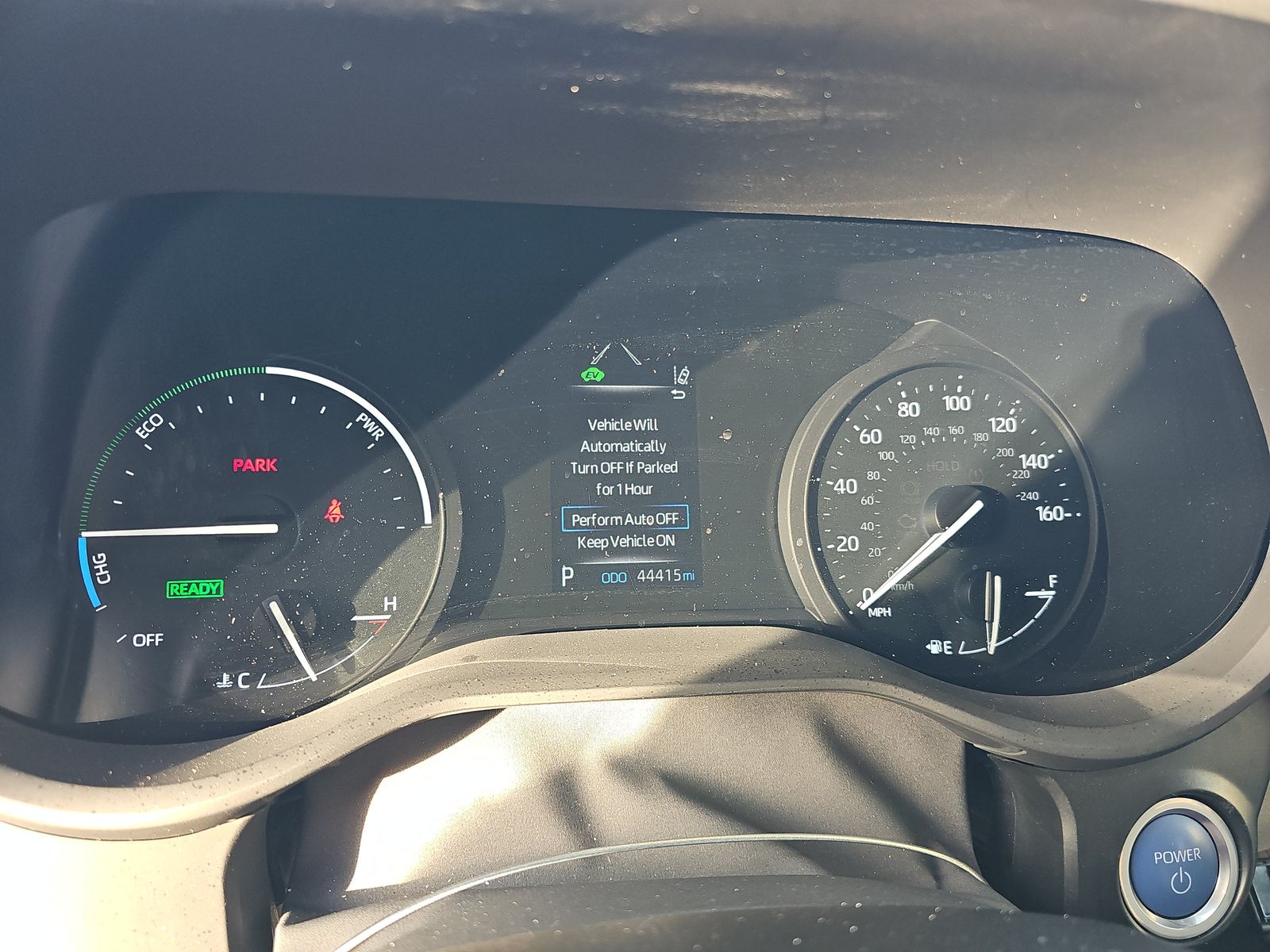 2024 Toyota Sienna LE FWD