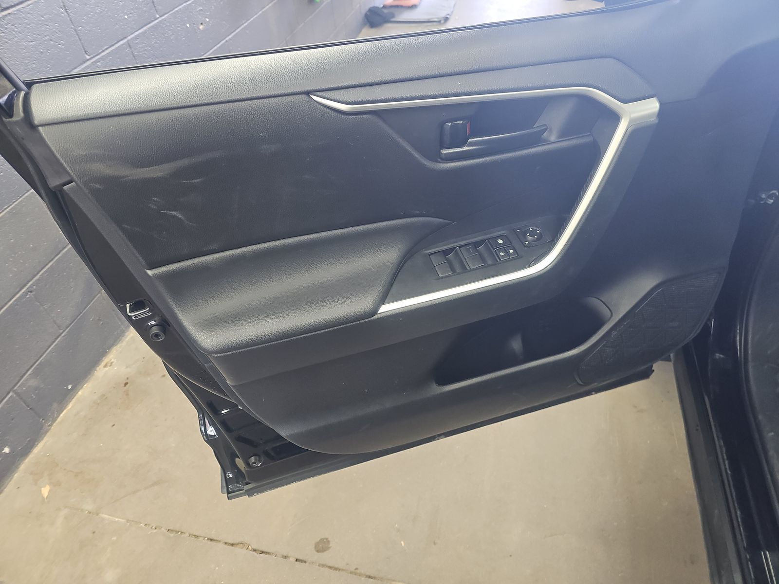 2024 Toyota RAV4 LE AWD