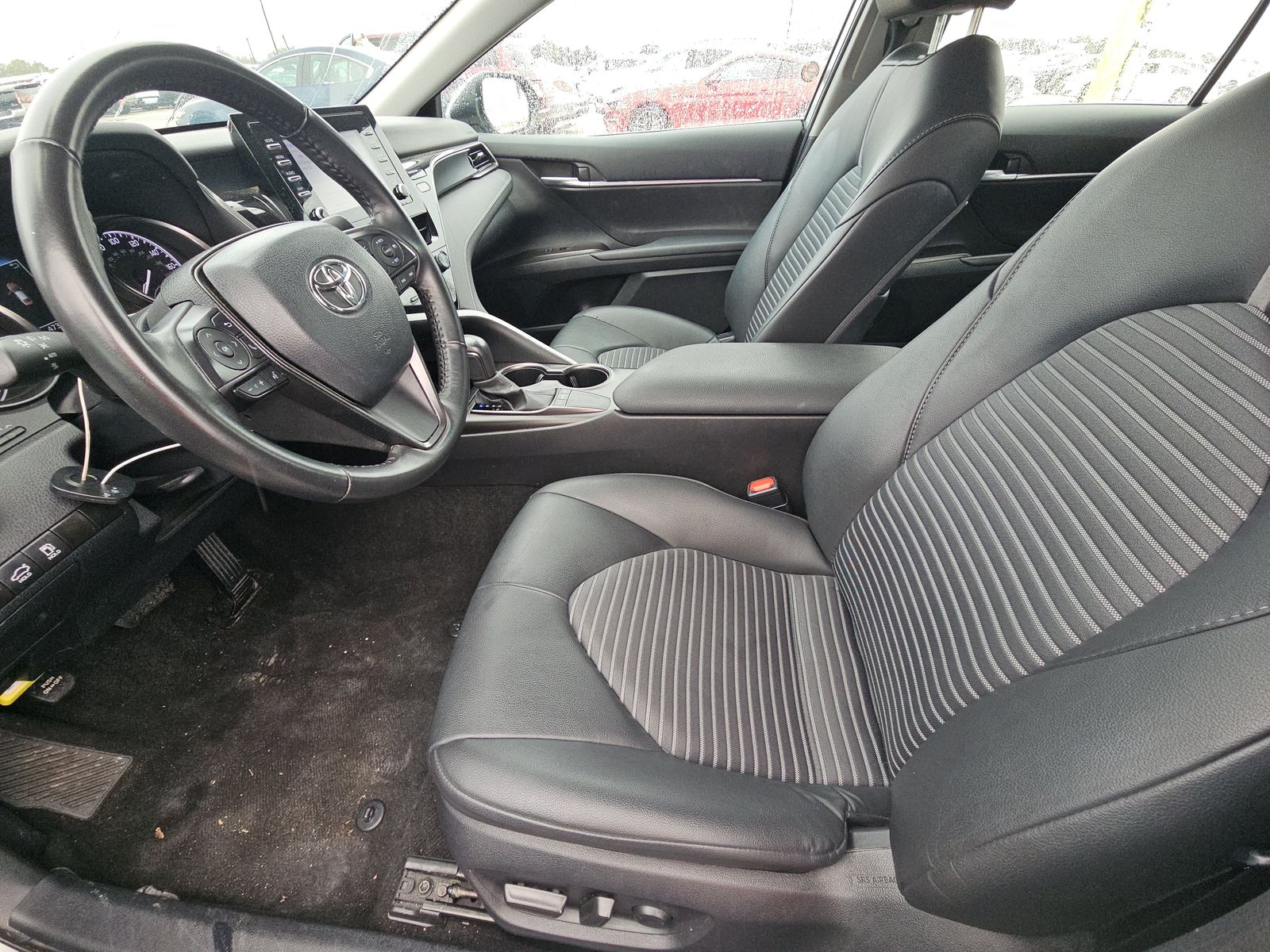 2024 Toyota Camry SE FWD