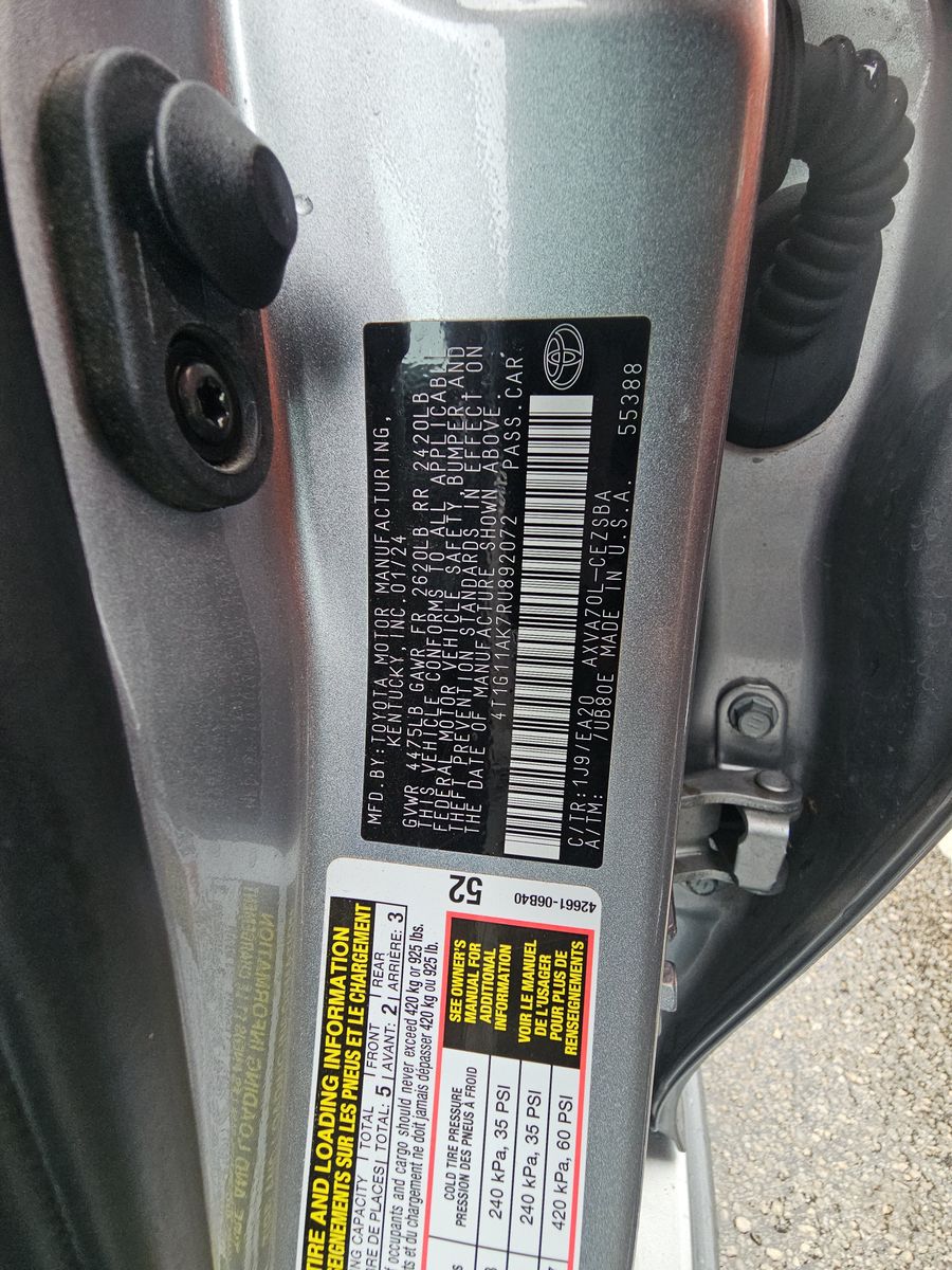 2024 Toyota Camry SE FWD