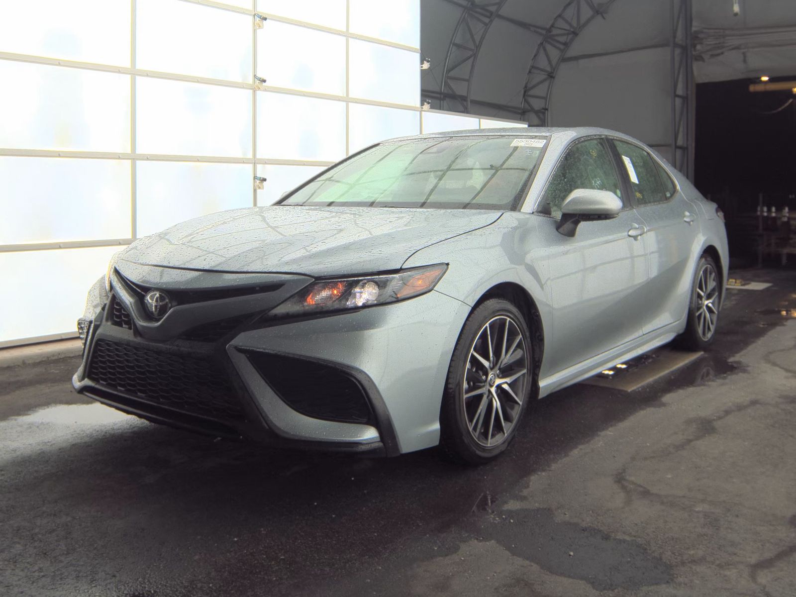 2024 Toyota Camry SE FWD