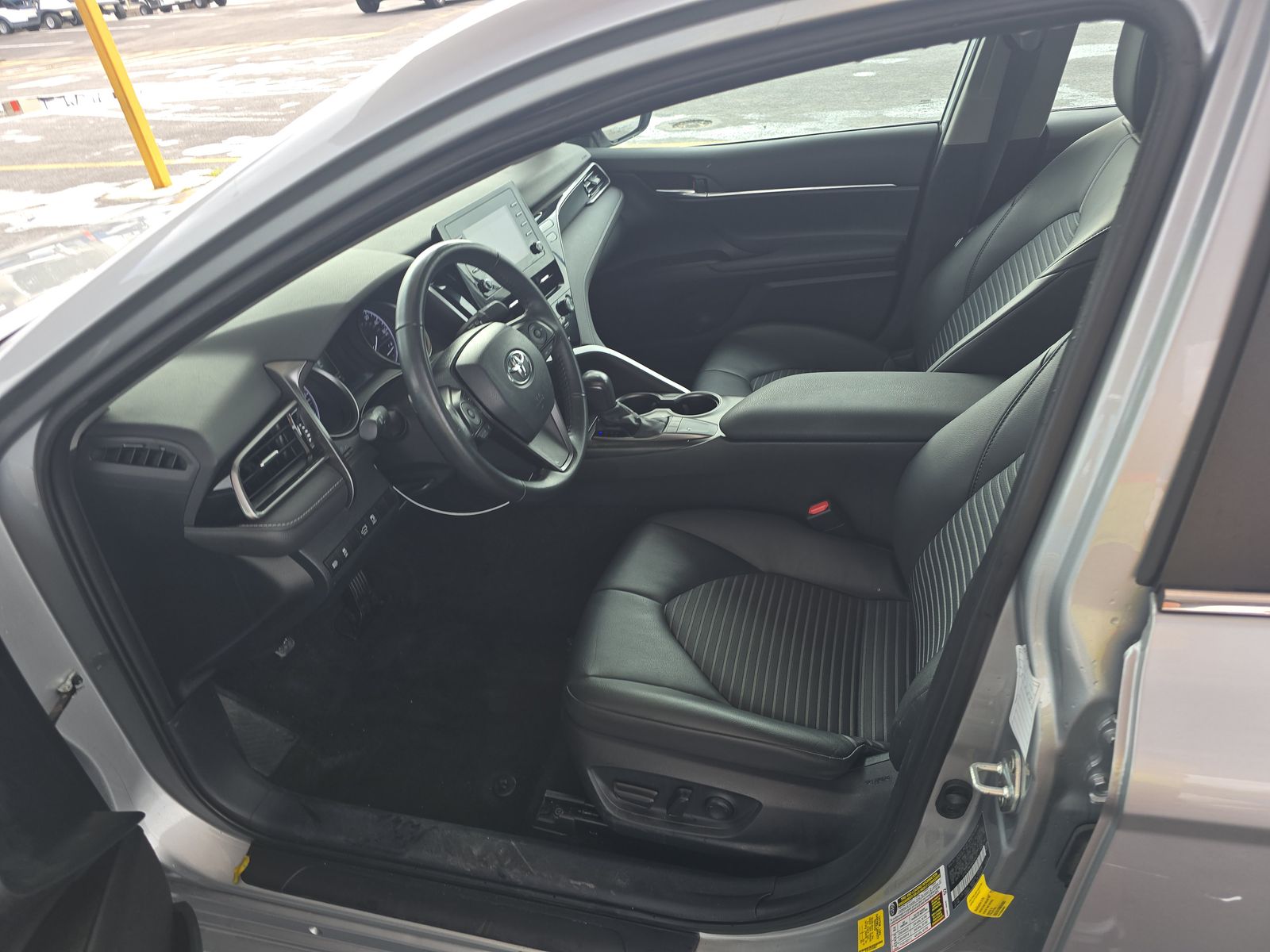 2024 Toyota Camry SE FWD