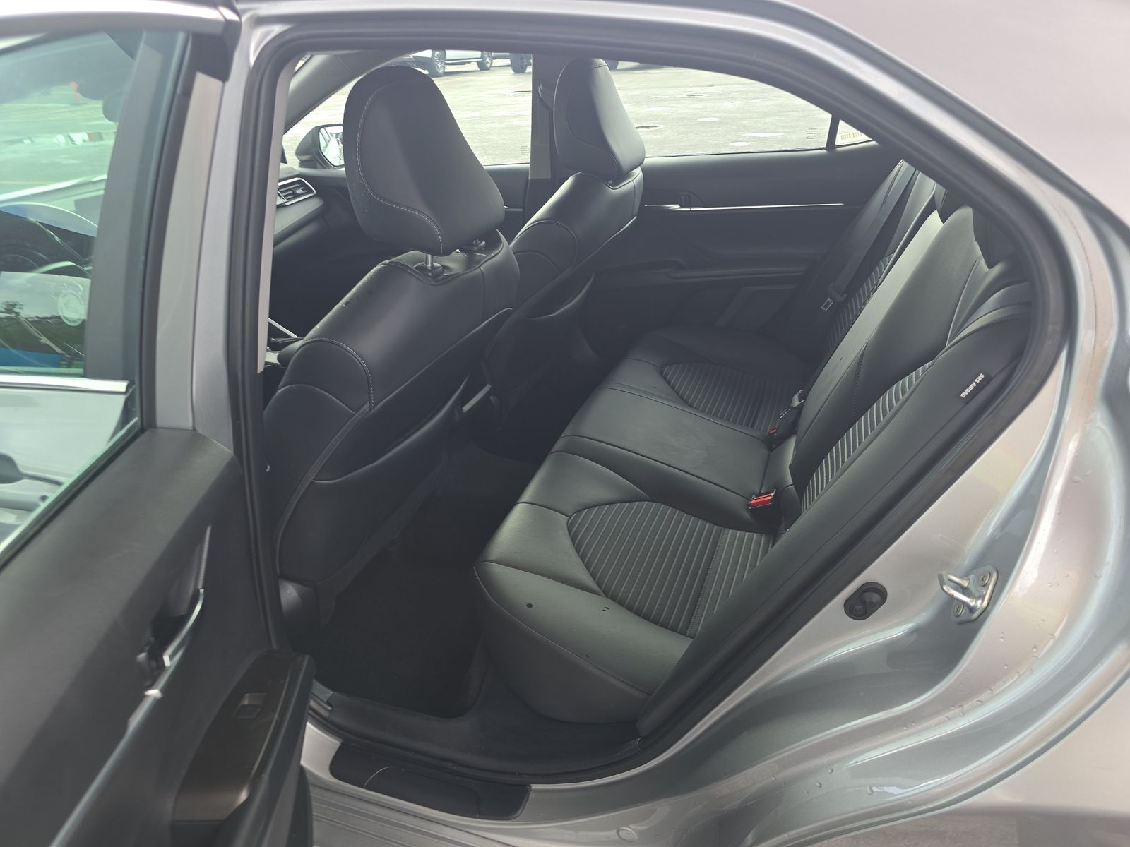 2024 Toyota Camry SE FWD