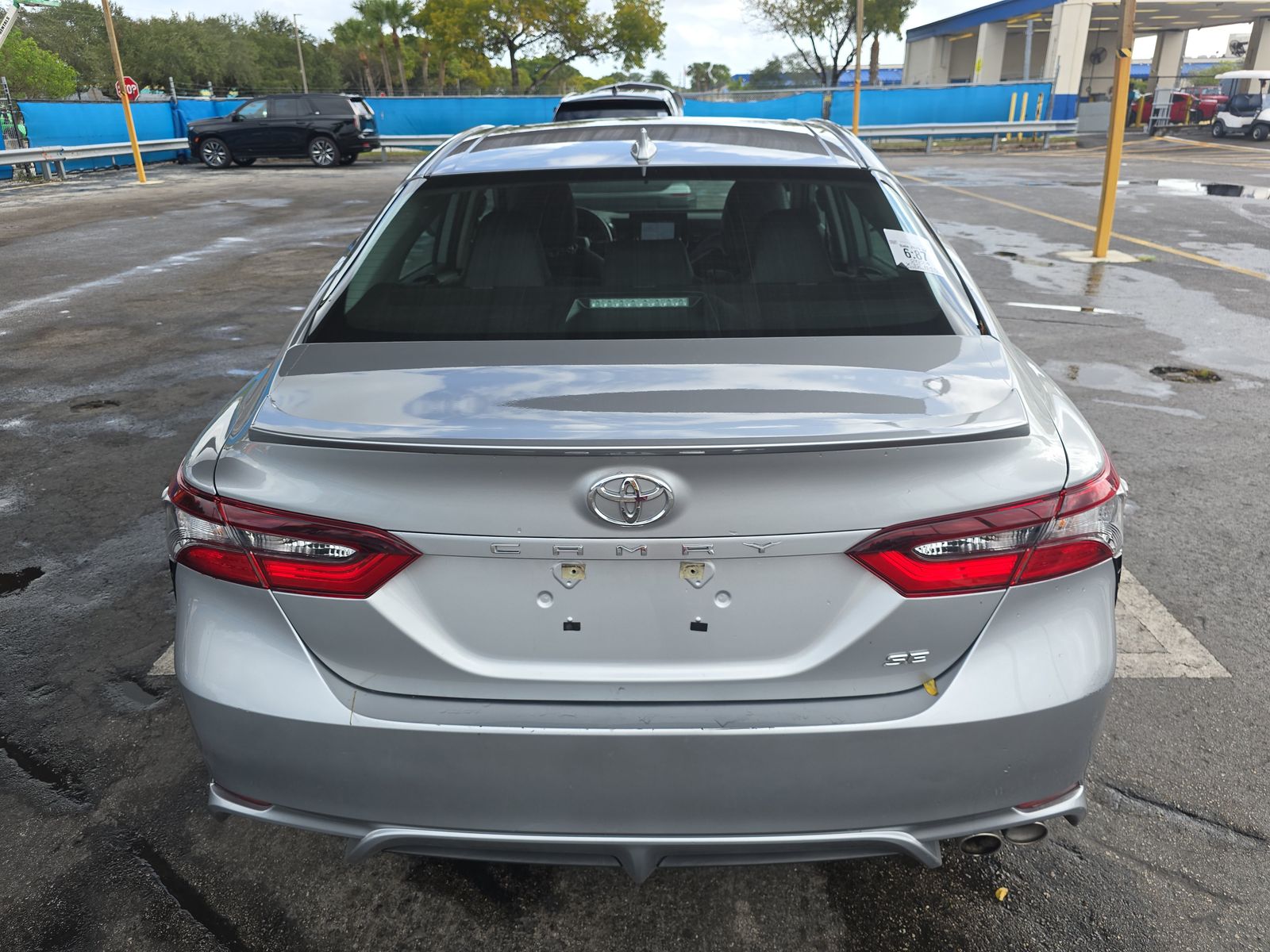 2024 Toyota Camry SE FWD