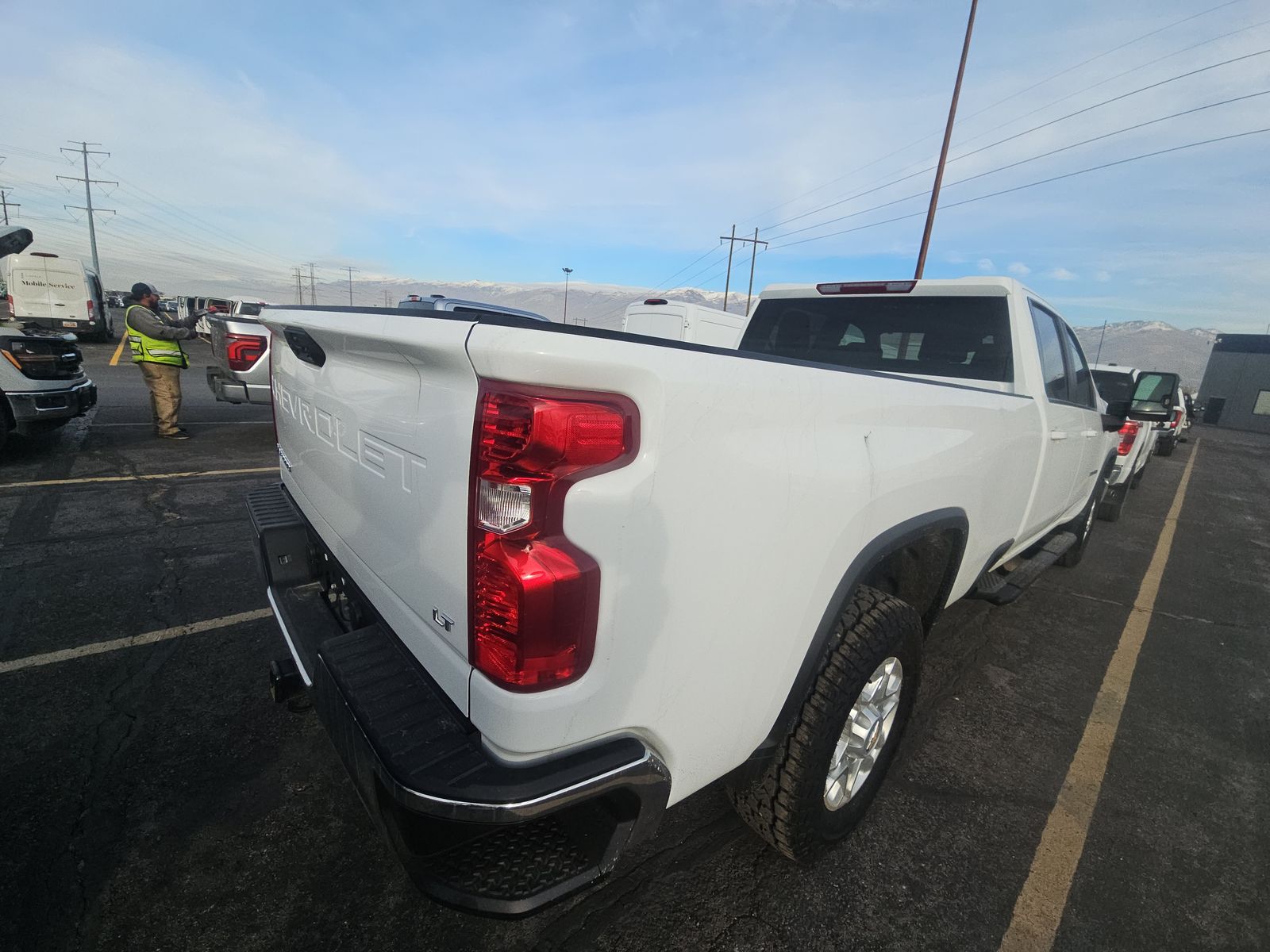2024 Chevrolet Silverado 3500HD LT AWD