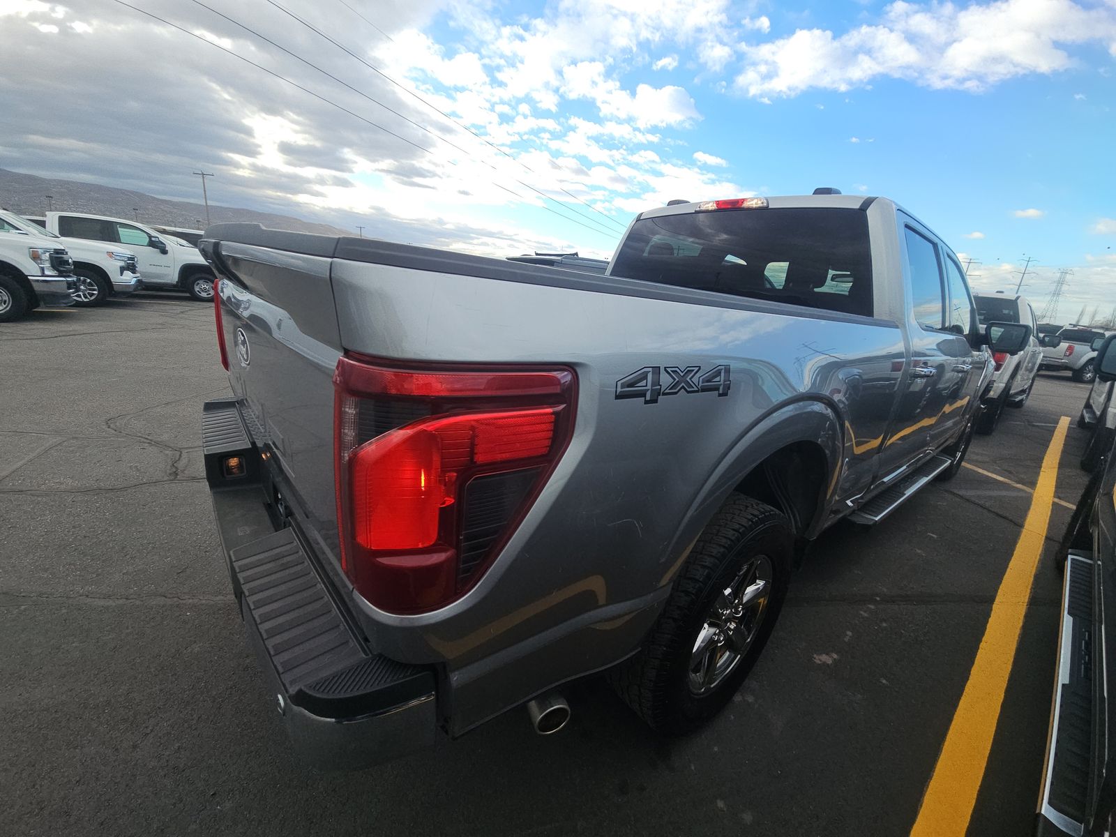 2024 Ford F-150 XLT AWD